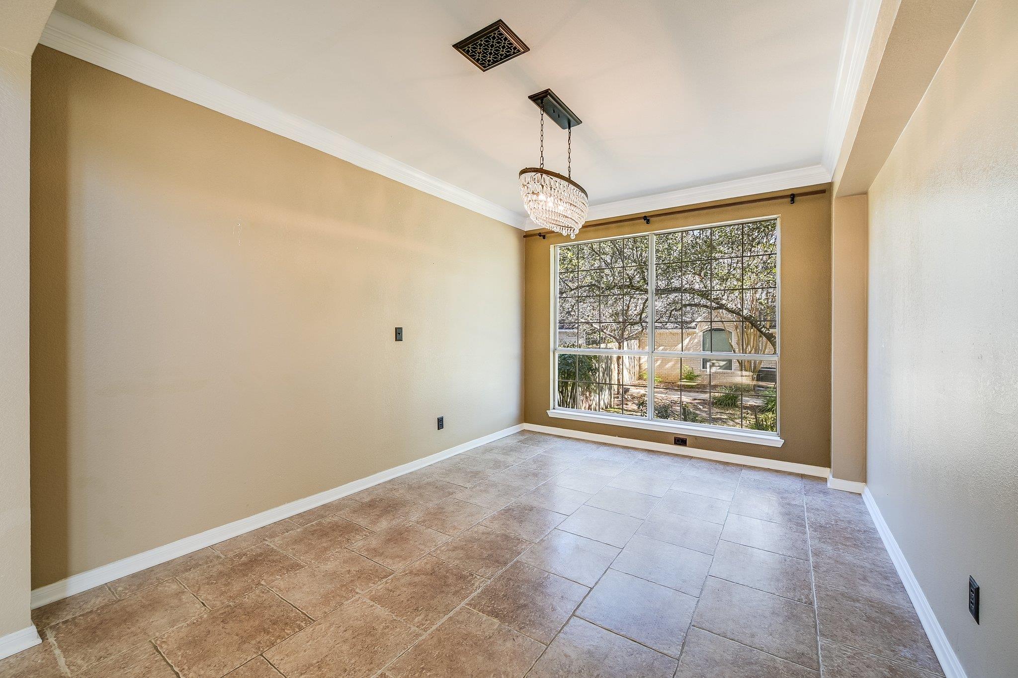 8602 Pepper Rock Dr, Austin, TX 78717