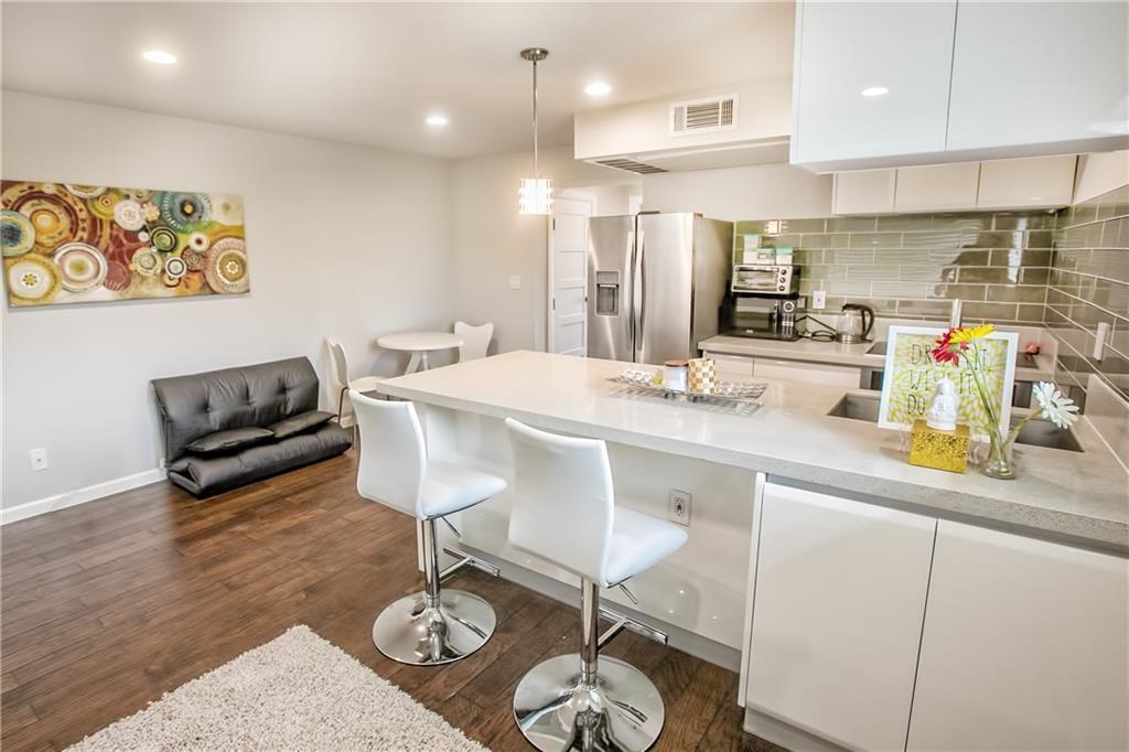 3110 Red River St # D-315, Austin, TX 78705