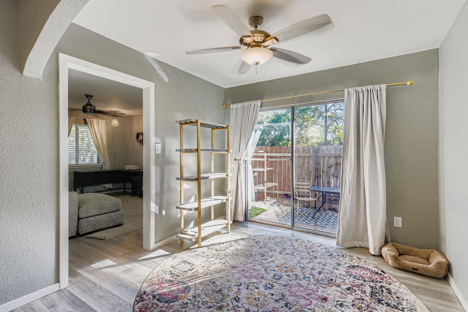 5922 Little Creek Trl, Austin, TX 78744