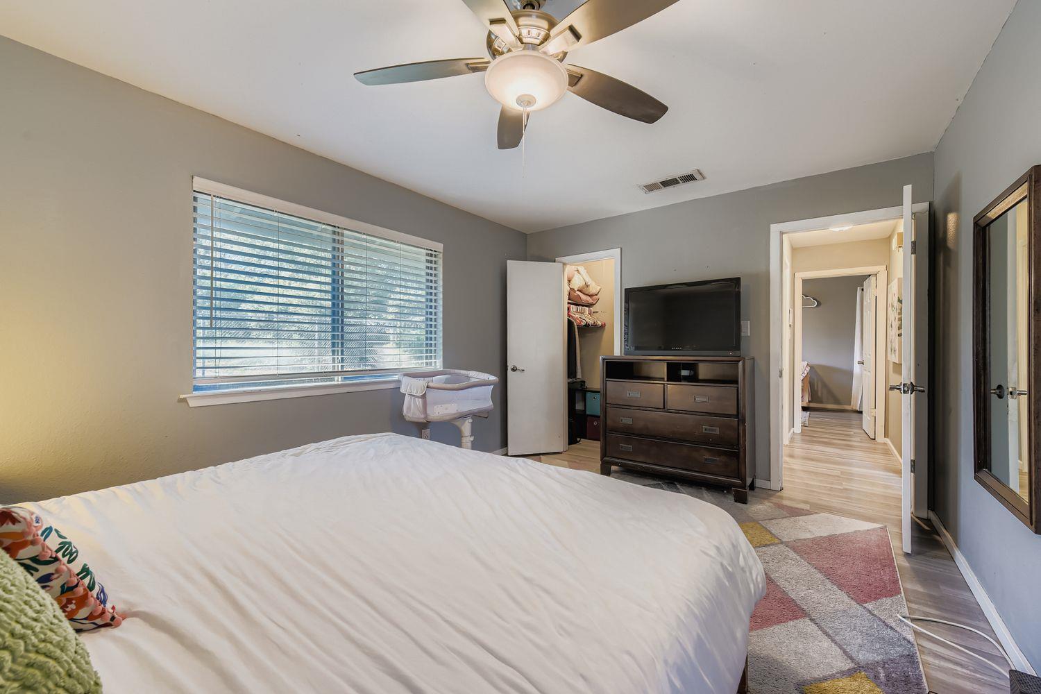 5922 Little Creek Trl, Austin, TX 78744