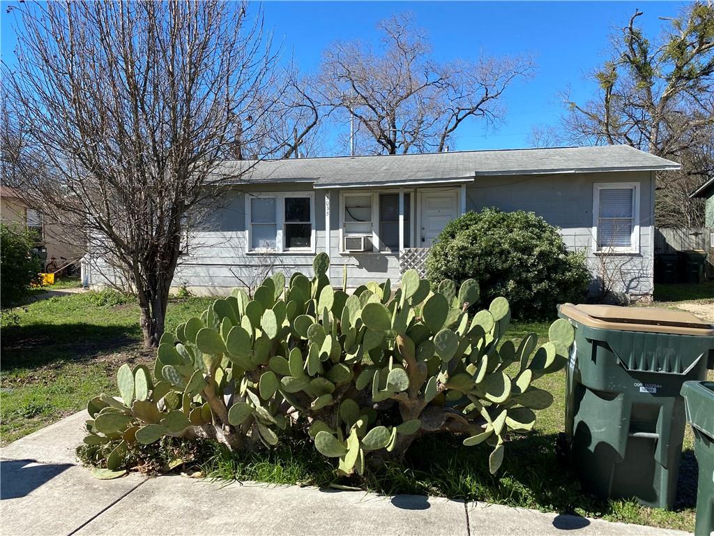 1035 Haynes St, San Marcos, TX 78666