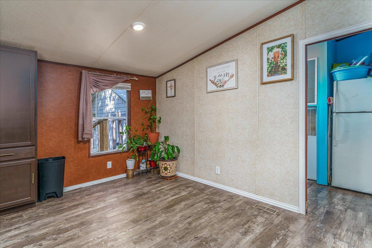 144 Rocky Ln, Bastrop, TX 78602