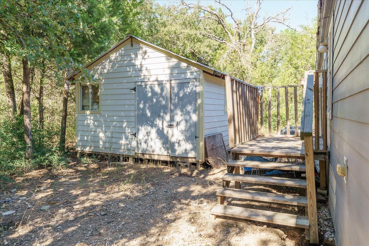 144 Rocky Ln, Bastrop, TX 78602