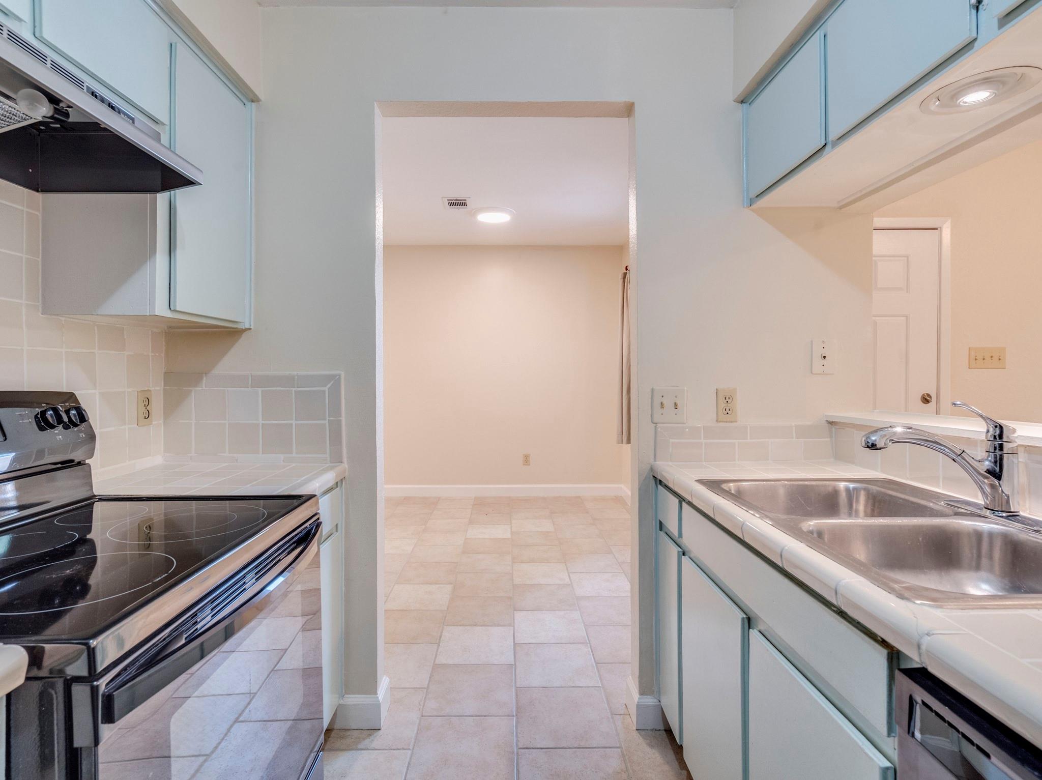 3815 Menchaca Rd # 19, Austin, TX 78704