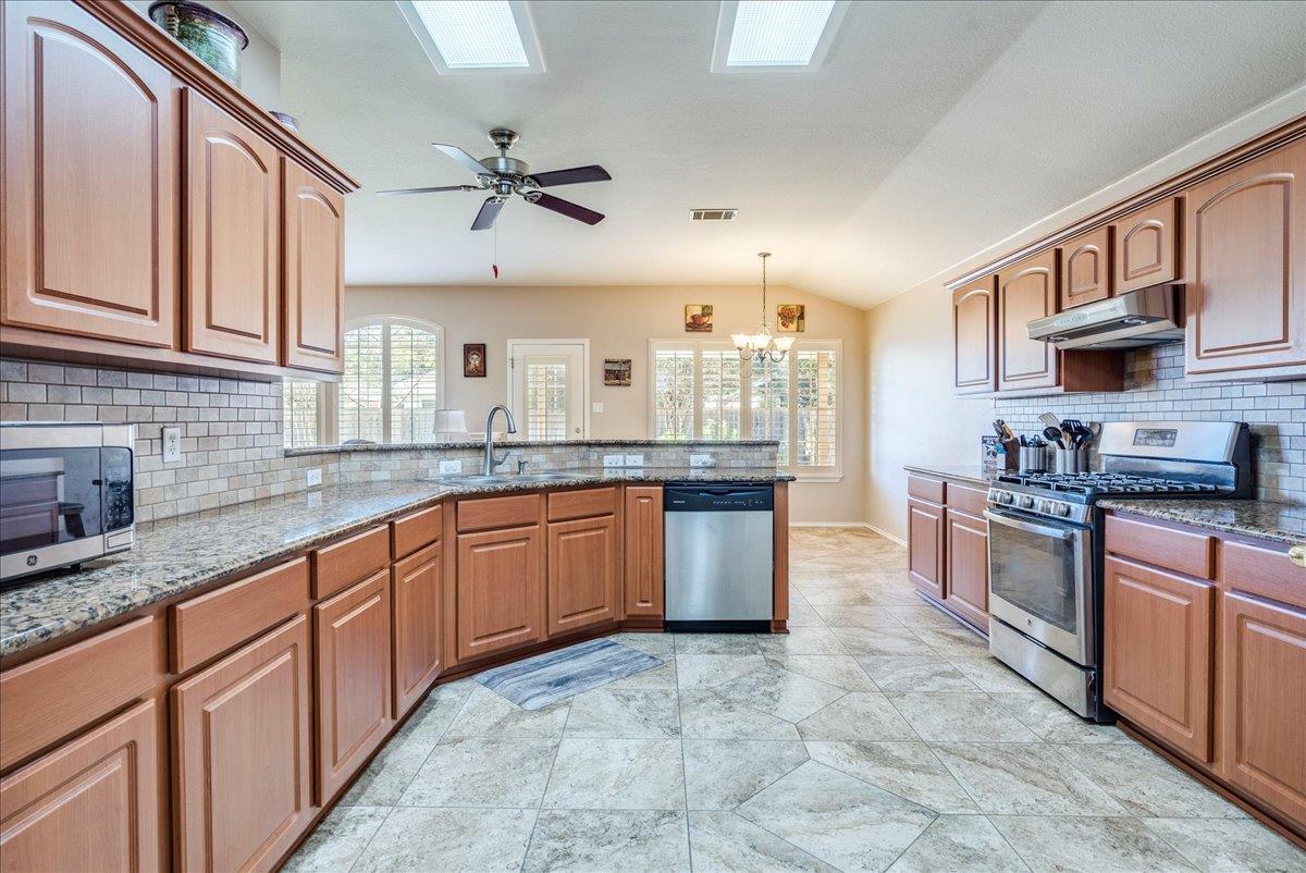 4423 Tello Path, Austin, TX 78749