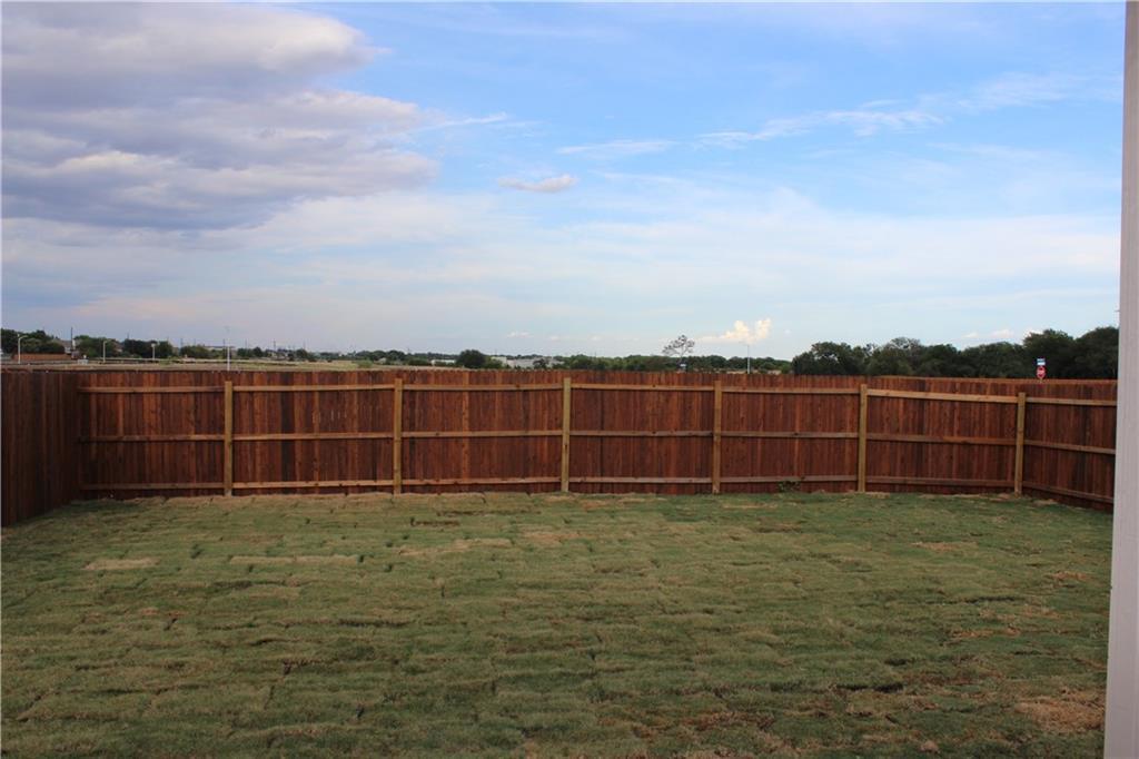 525 Coffeeberry Dr, Georgetown, TX 78626