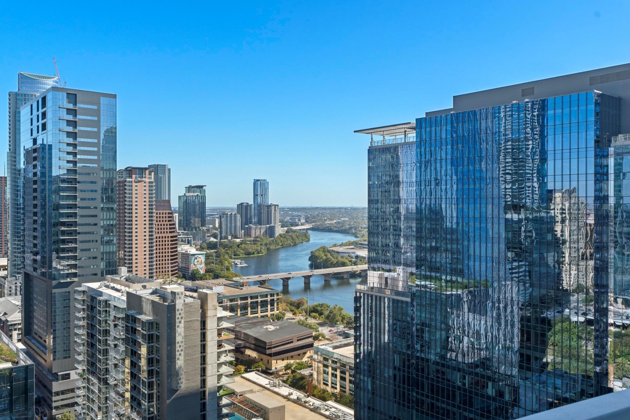 360 Nueces St # 2907, Austin, TX 78701