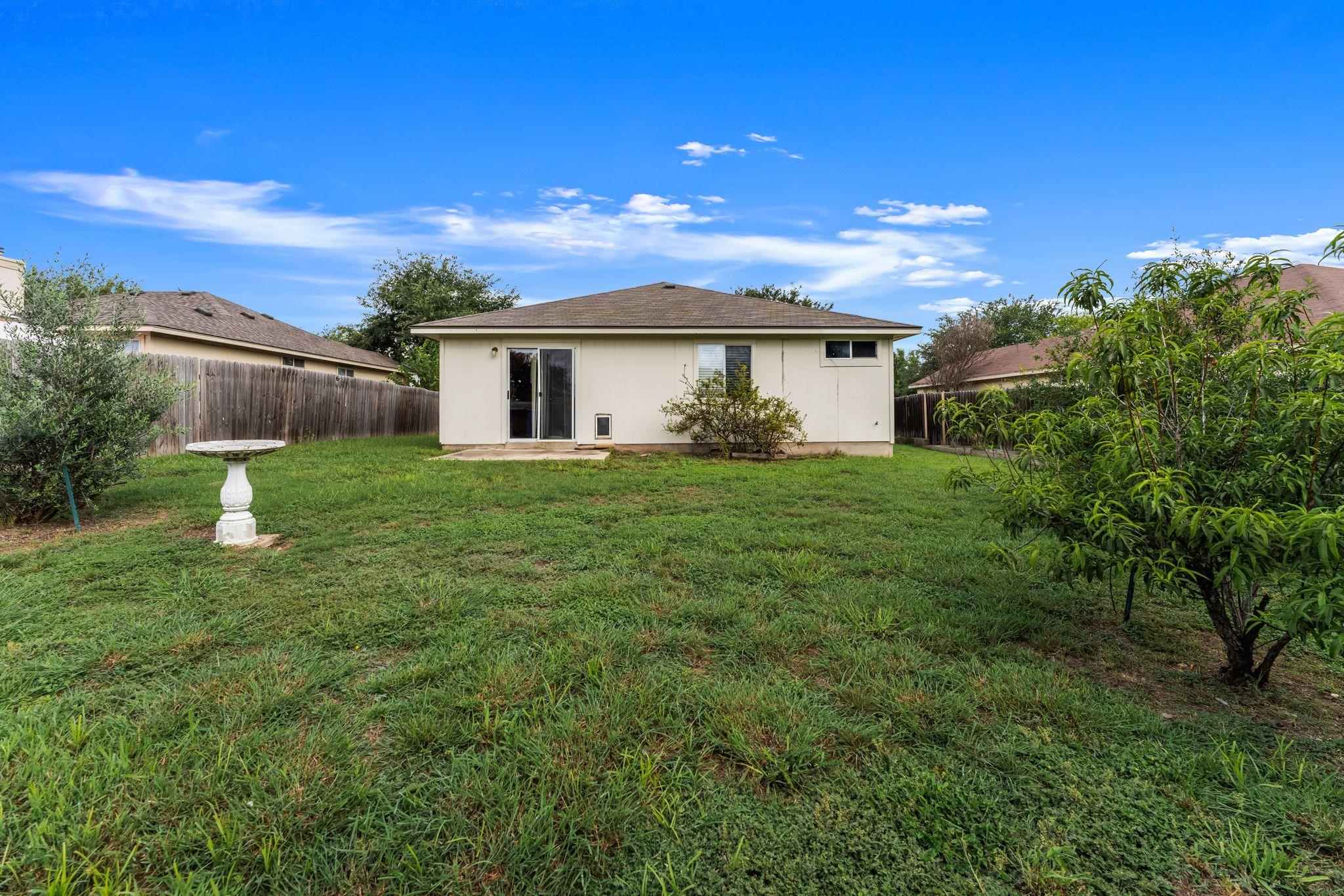 184 Atlantis, Kyle, TX 78640