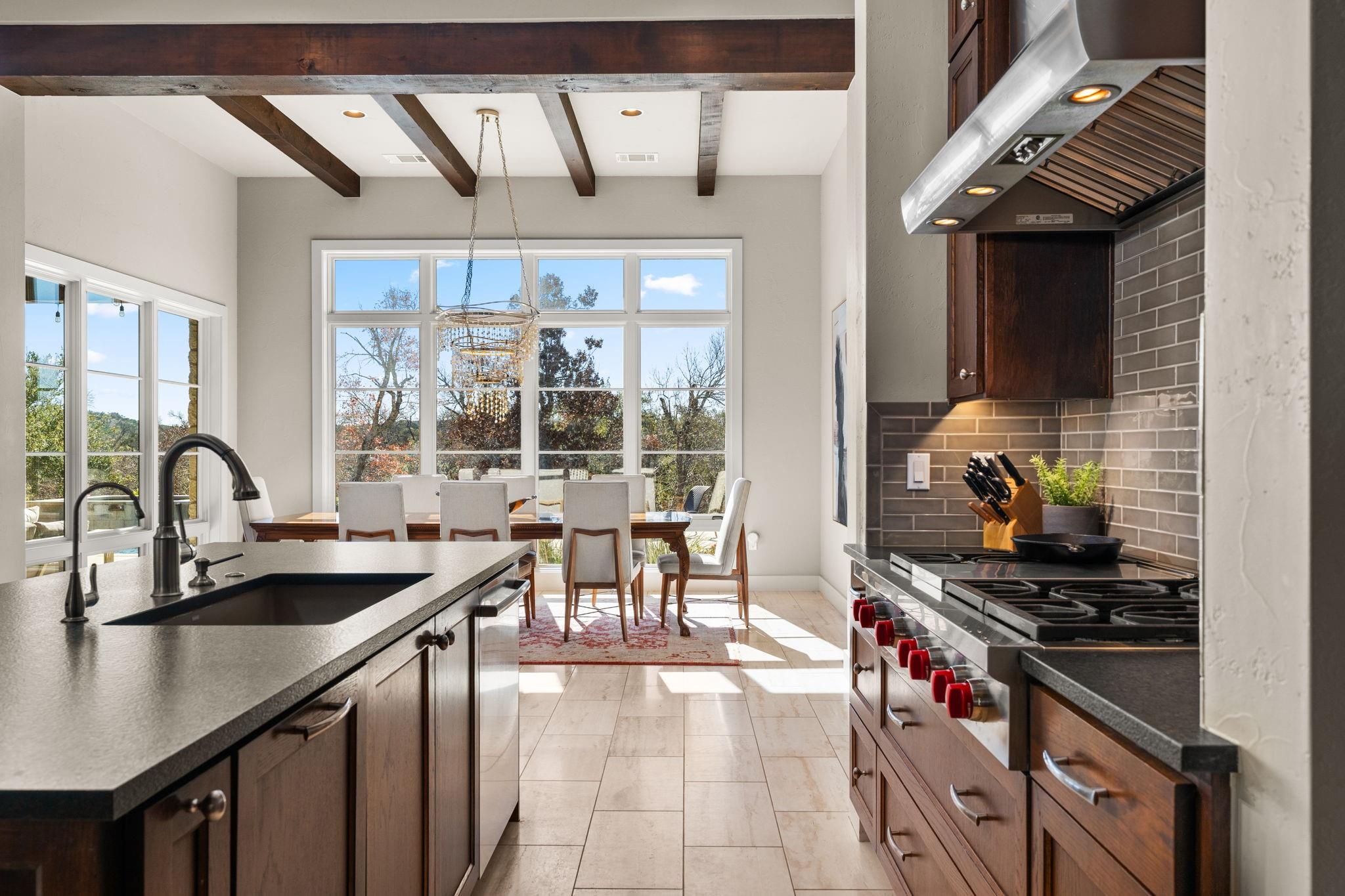 2560 Bell Springs Rd, Dripping Springs, TX 78620