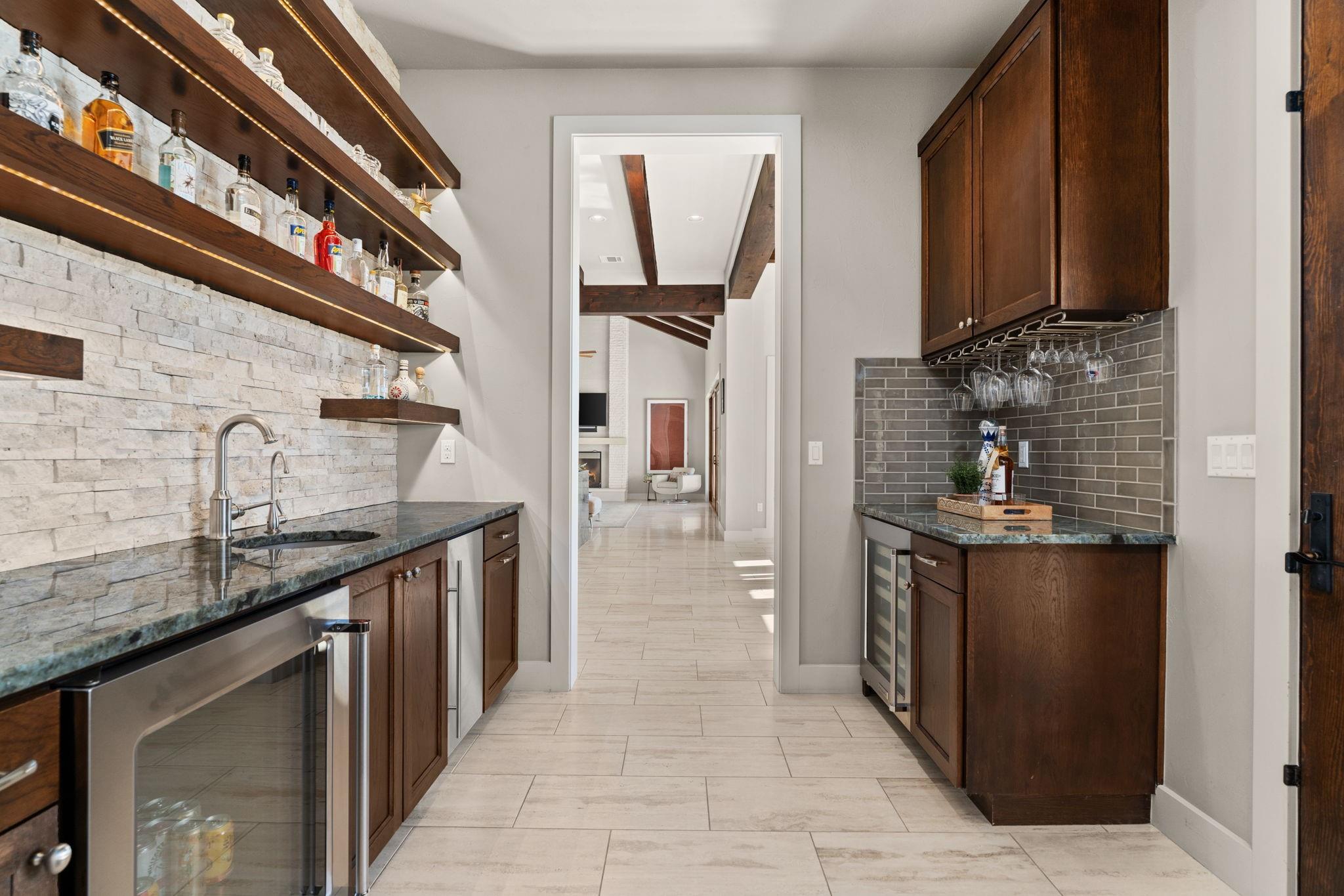 2560 Bell Springs Rd, Dripping Springs, TX 78620