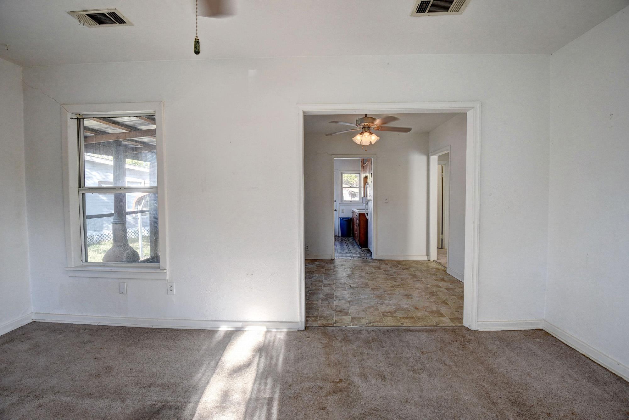 304 Cedar St, Bastrop, TX 78602