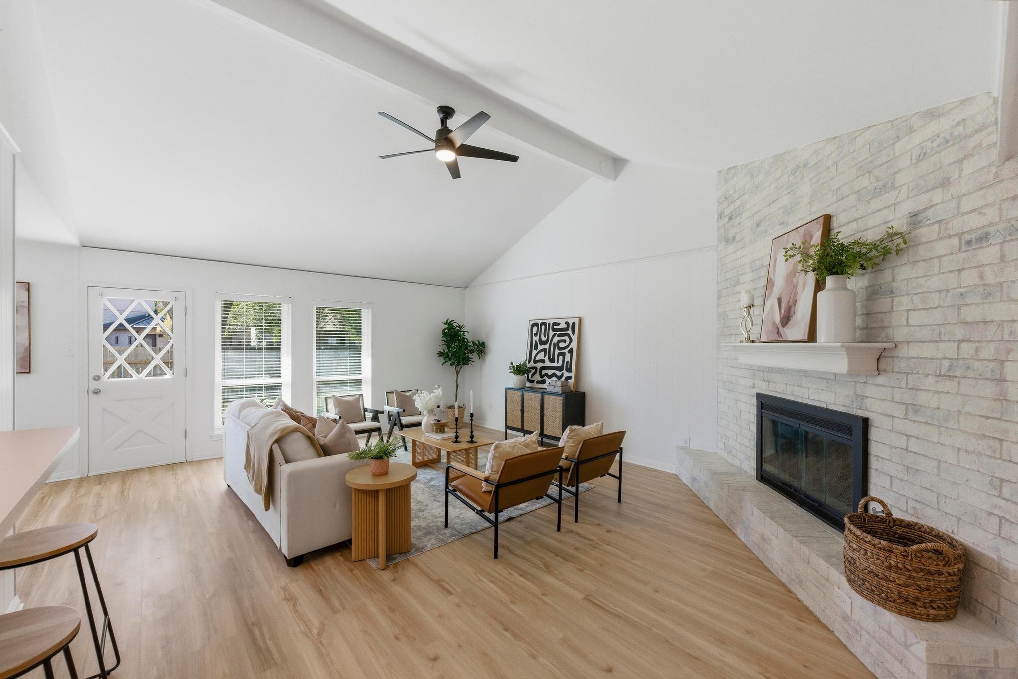 4805 Midoak Cir, Austin, TX 78749