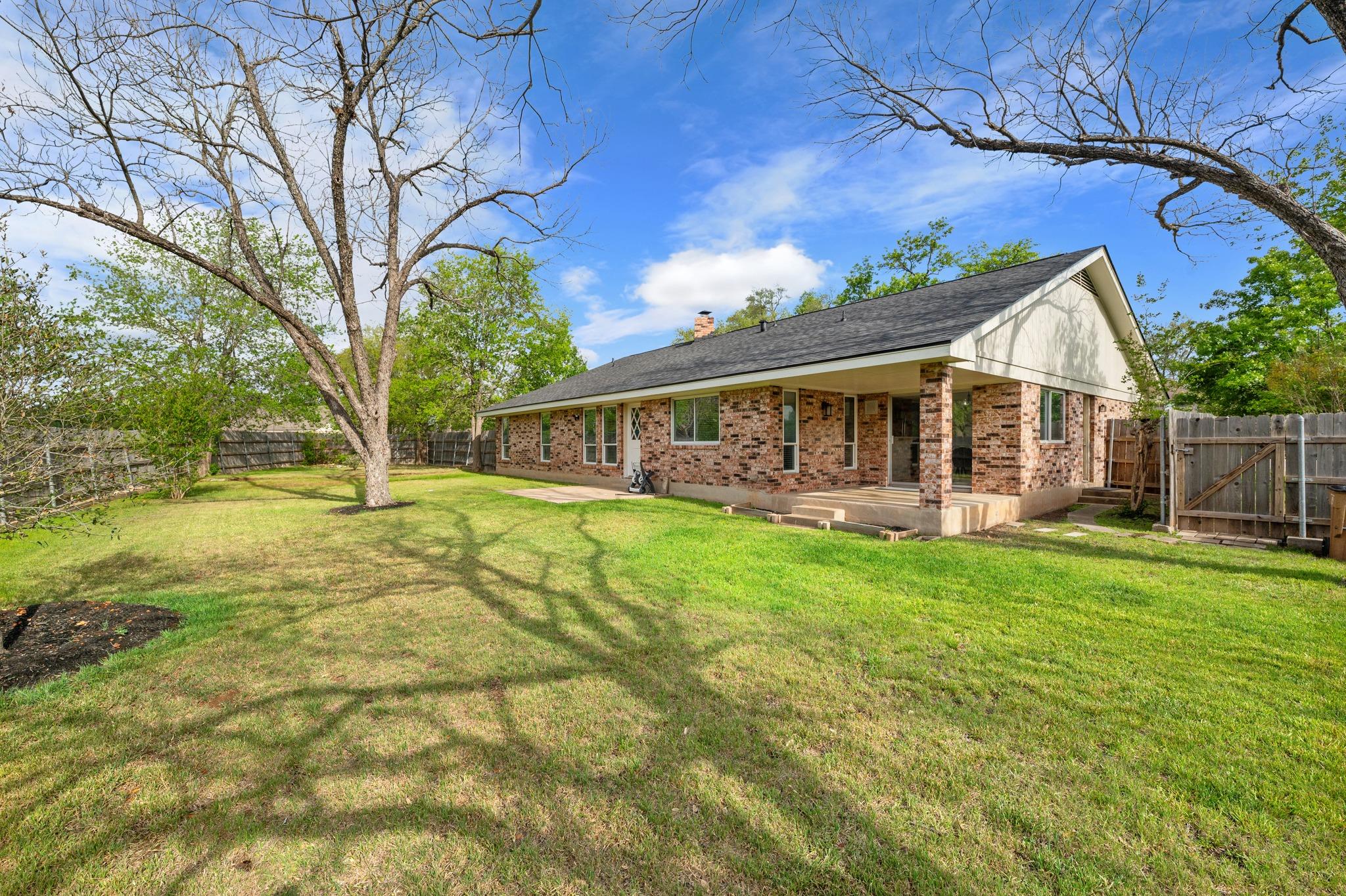 4805 Midoak Cir, Austin, TX 78749