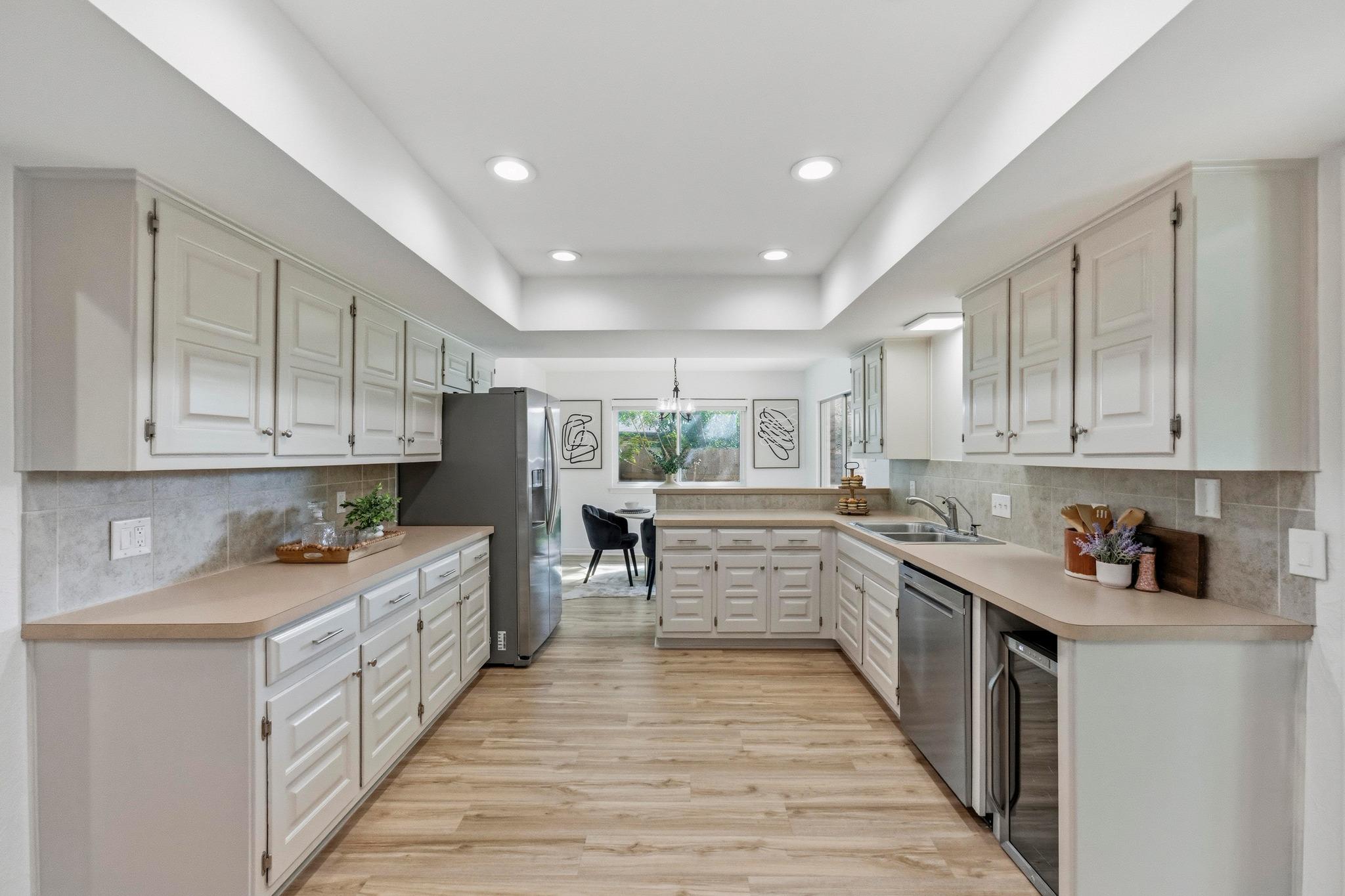 4805 Midoak Cir, Austin, TX 78749