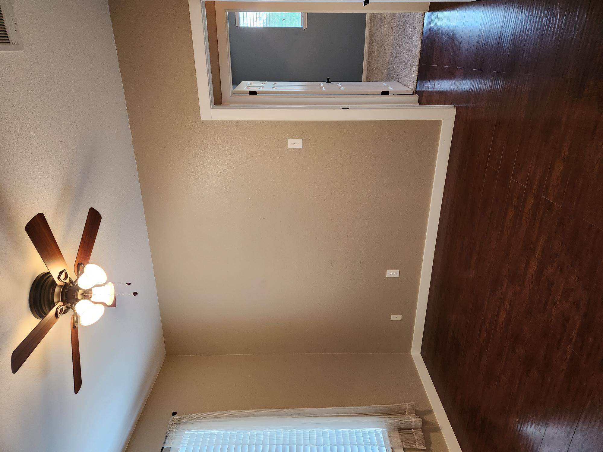 207 Meadows Ln, Dripping Springs, TX 78620