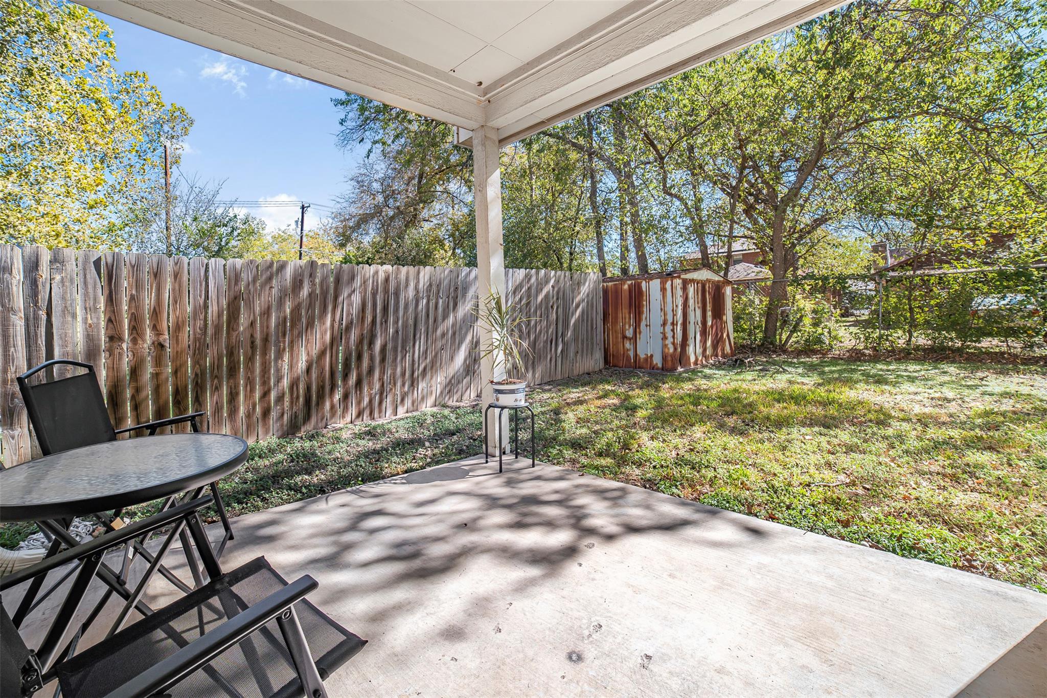 409 E Austin Ave, Round Rock, TX 78664