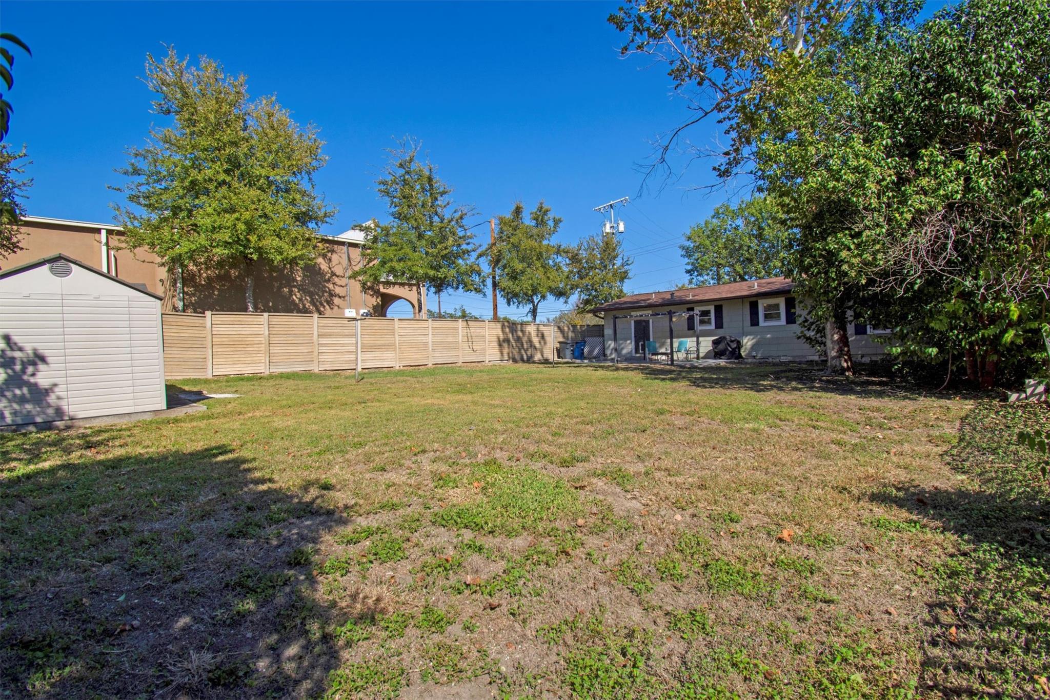 1236 S Academy Ave S, New Braunfels, TX 78130