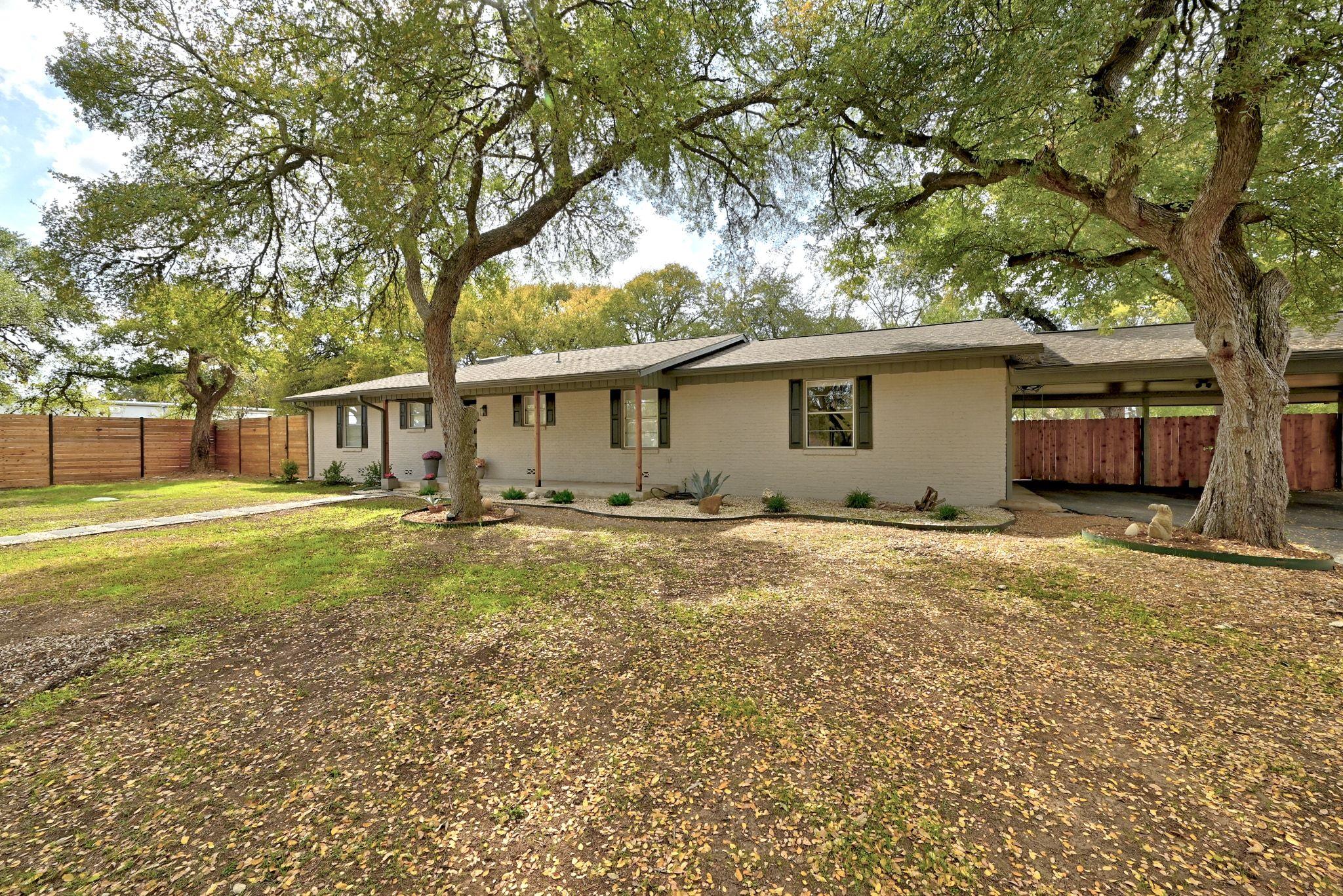 107 Suttles Ave, San Marcos, TX 78666