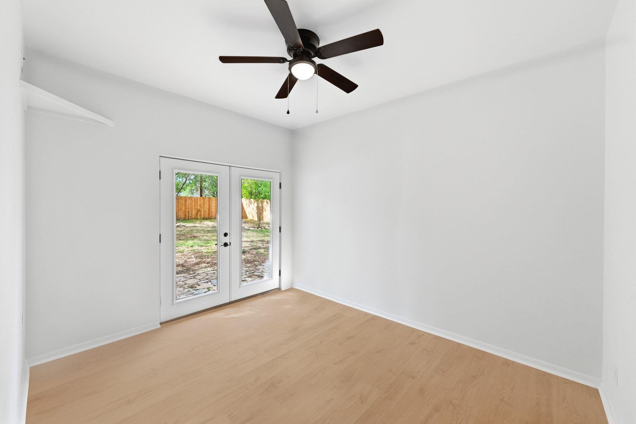 107 Suttles Ave, San Marcos, TX 78666