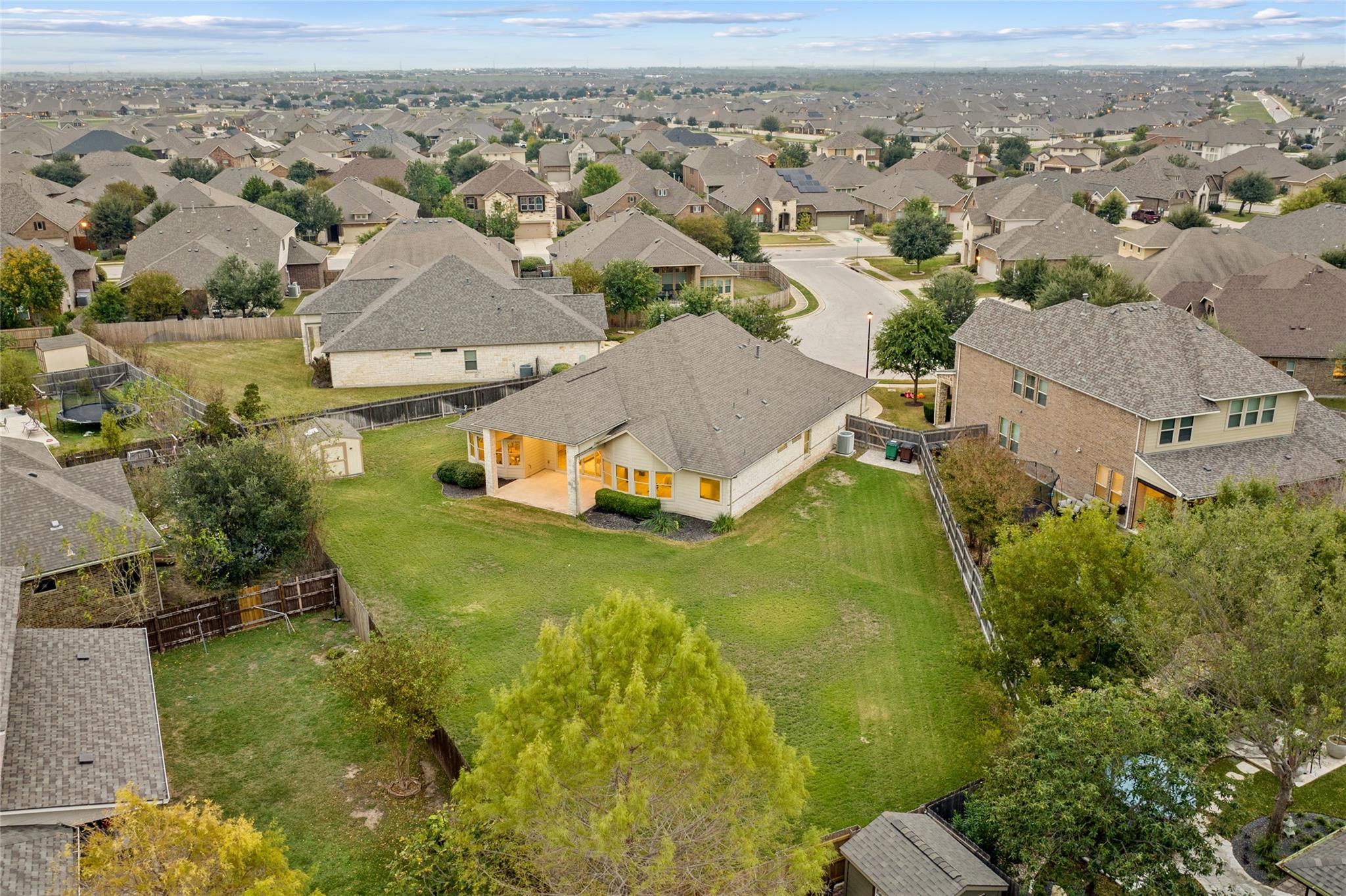 3300 Kestrel Lore Ct, Pflugerville, TX 78660