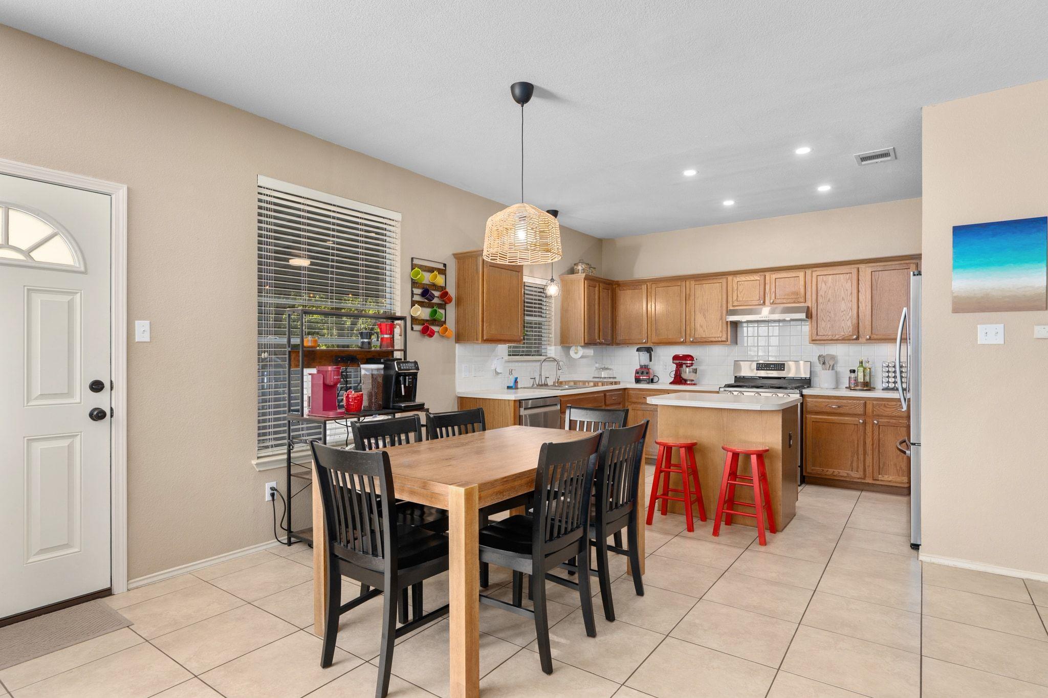 628 Paso Fino Trl, Cedar Park, TX 78613