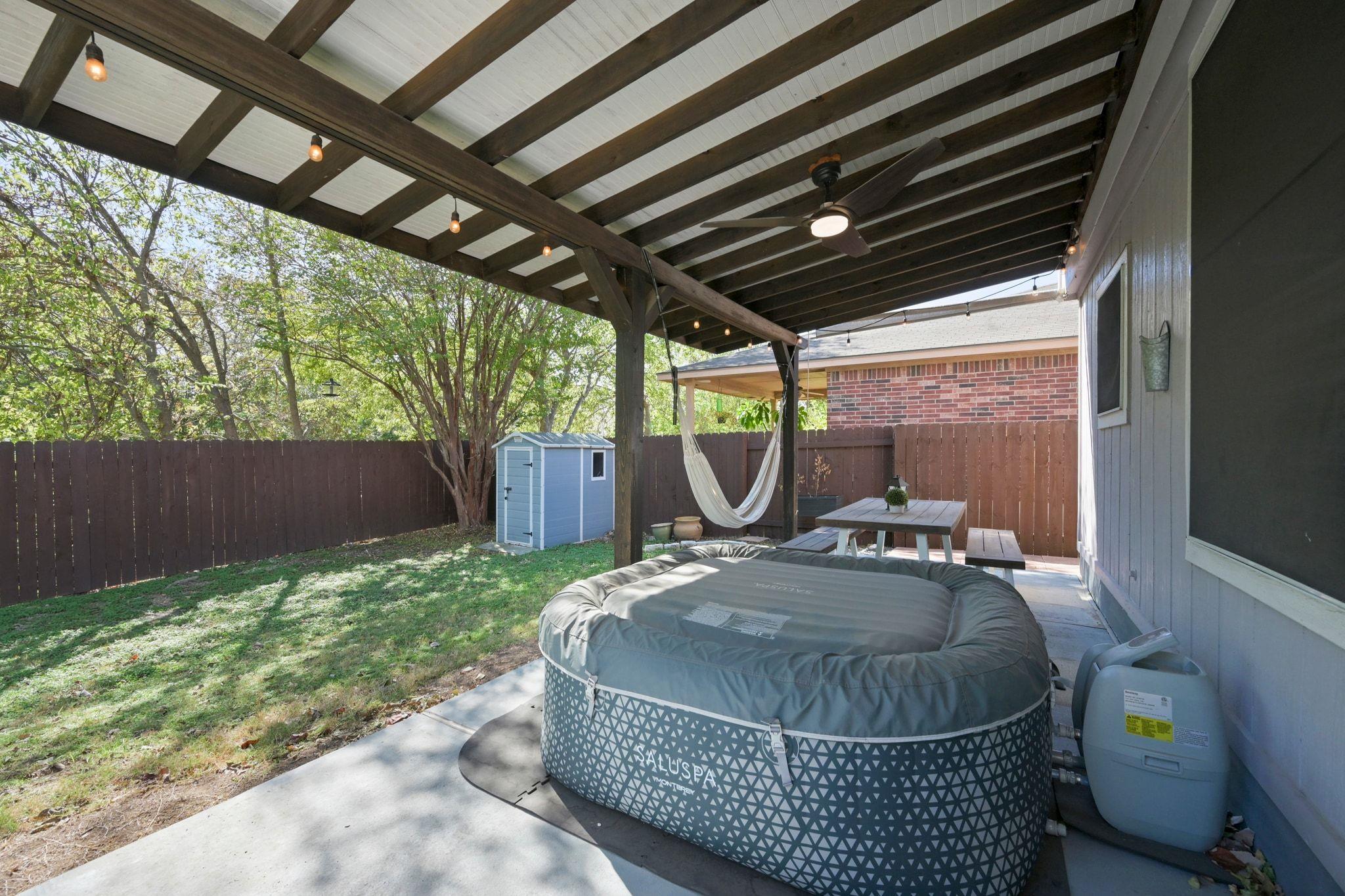 628 Paso Fino Trl, Cedar Park, TX 78613