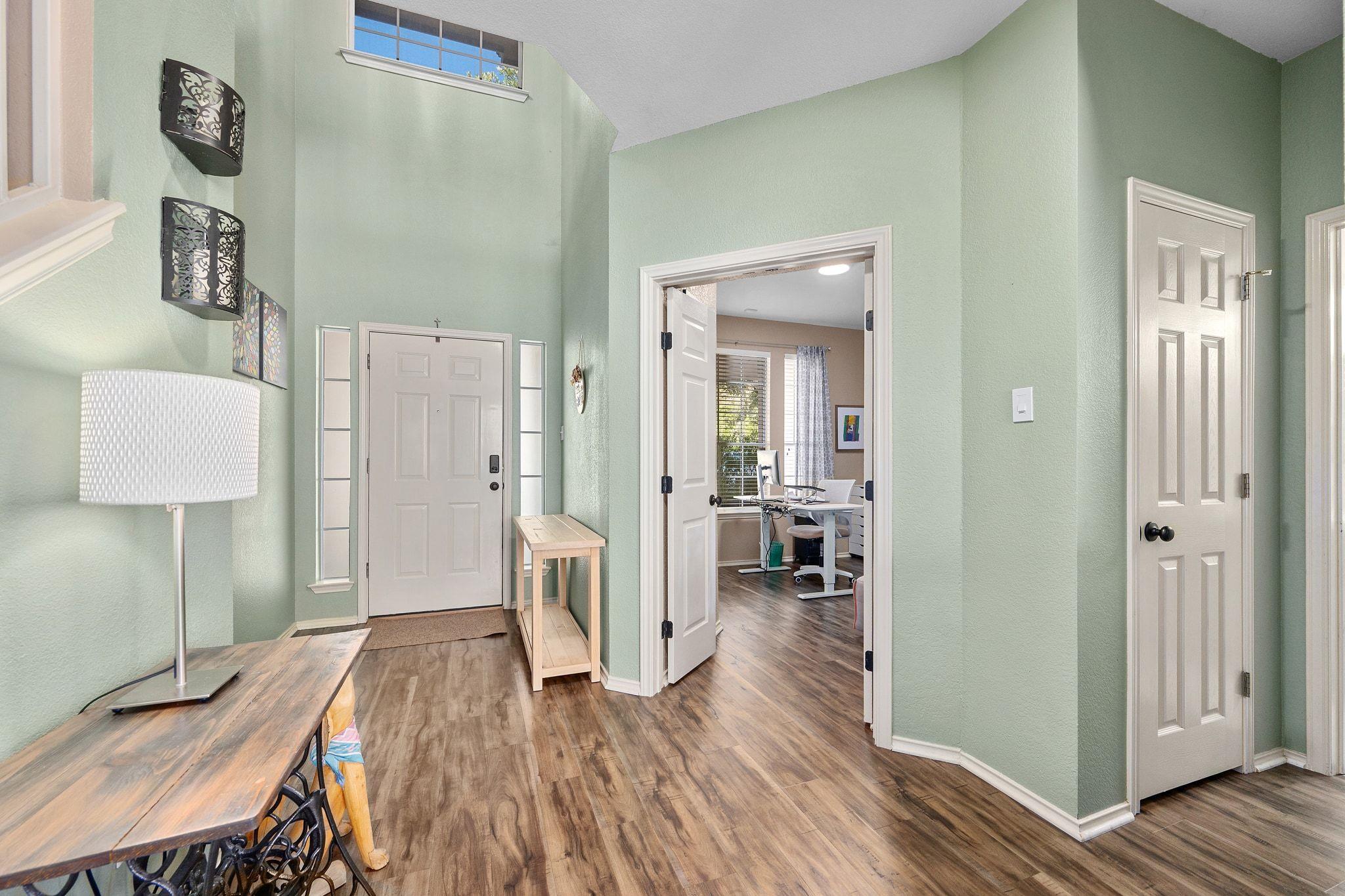 628 Paso Fino Trl, Cedar Park, TX 78613