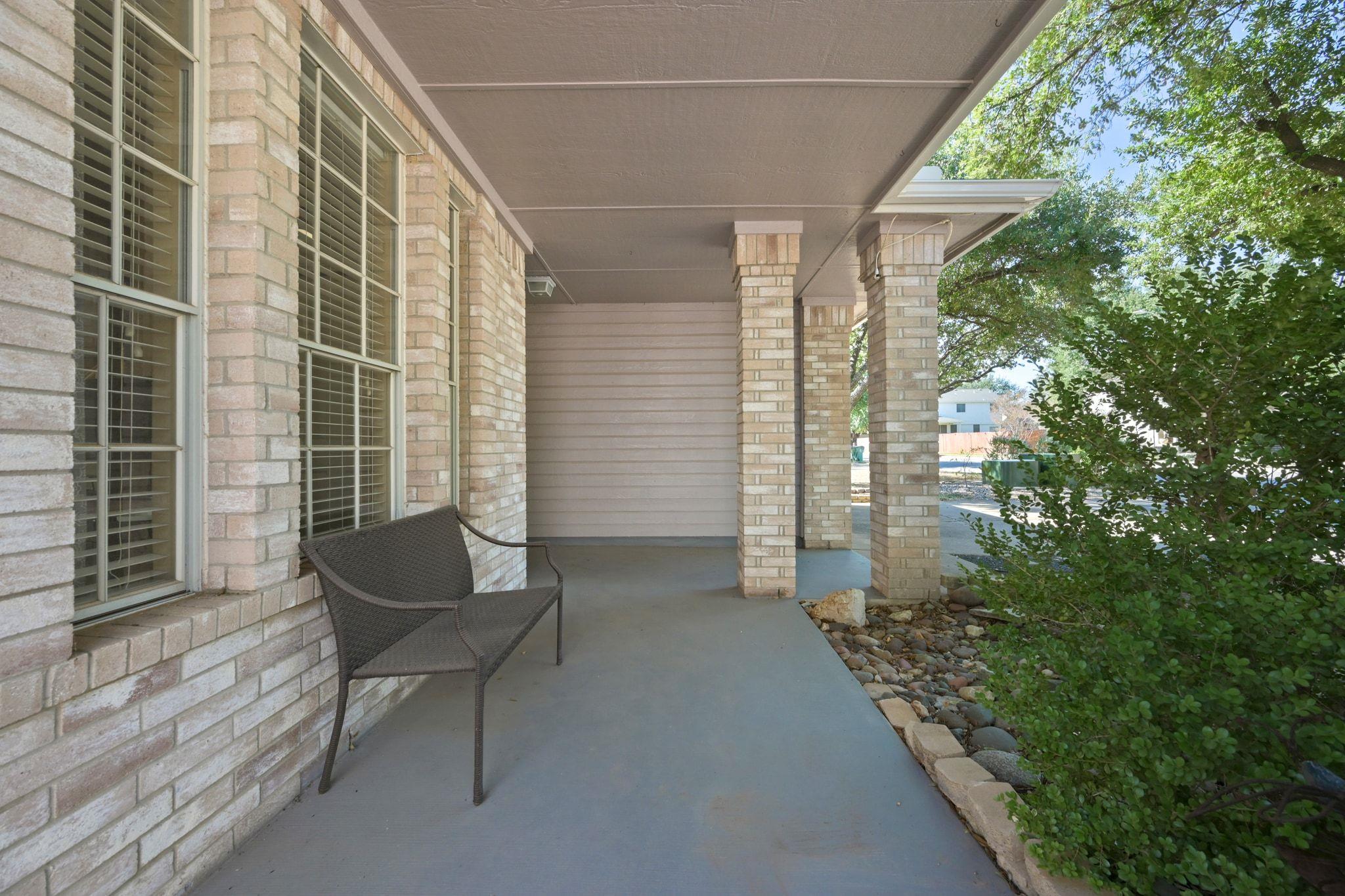 628 Paso Fino Trl, Cedar Park, TX 78613