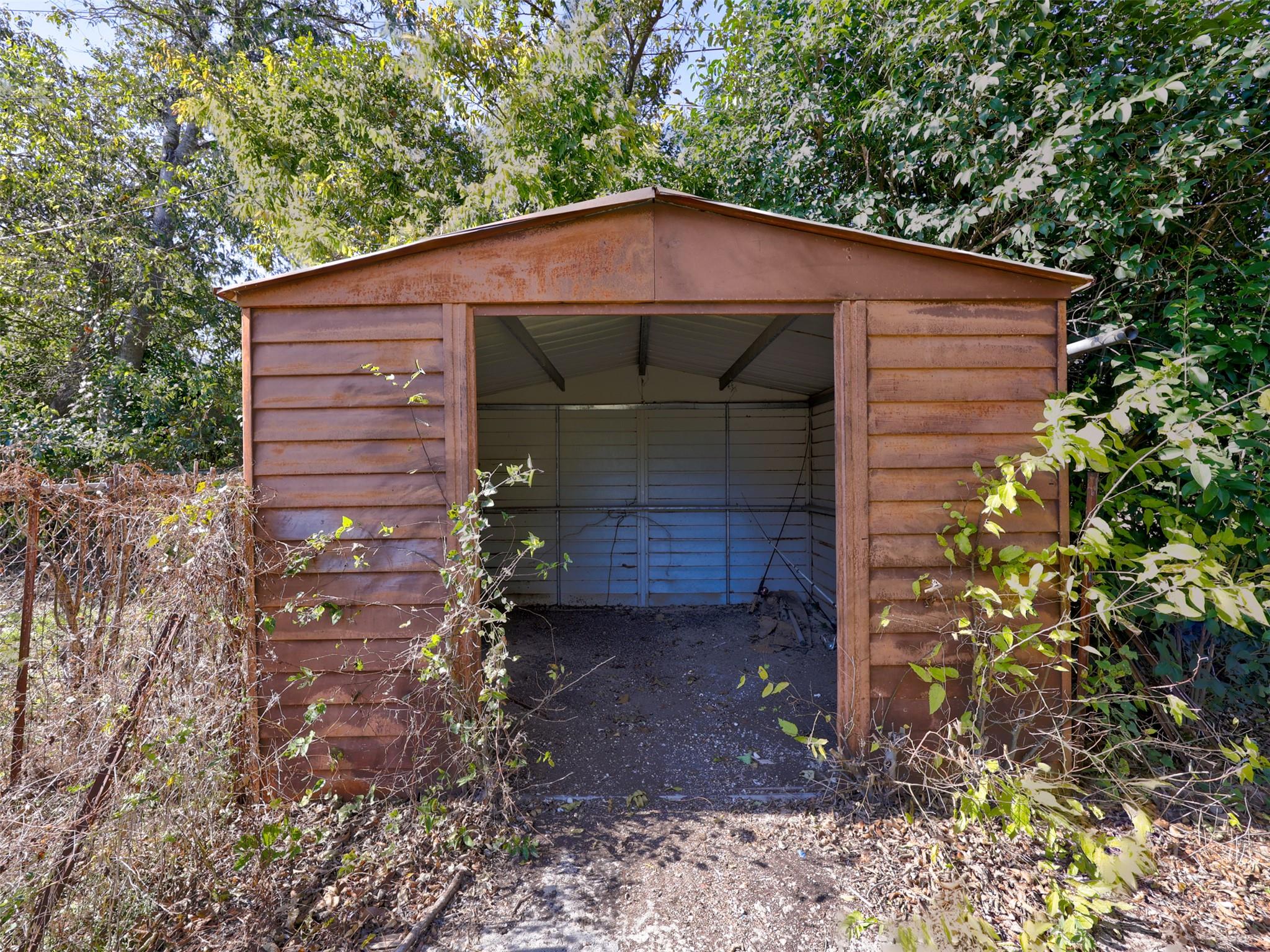 103 Lackey, Florence, TX 76527