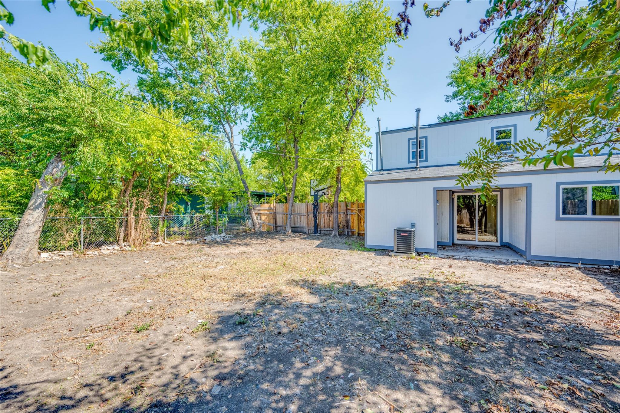 1303 E Saint Johns Ave, Austin, TX 78752