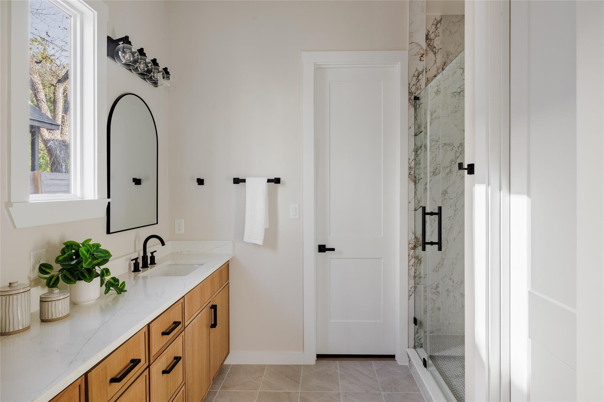 901 Redd St, Austin, TX 78745