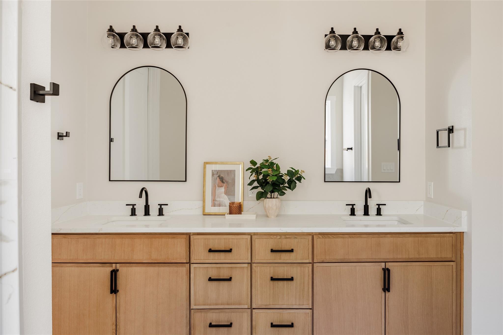 901 Redd St, Austin, TX 78745