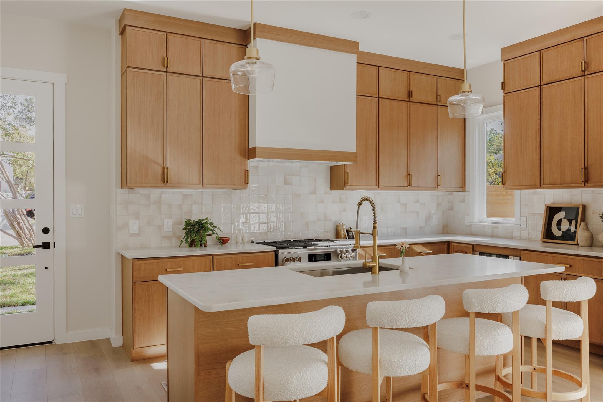 901 Redd St, Austin, TX 78745