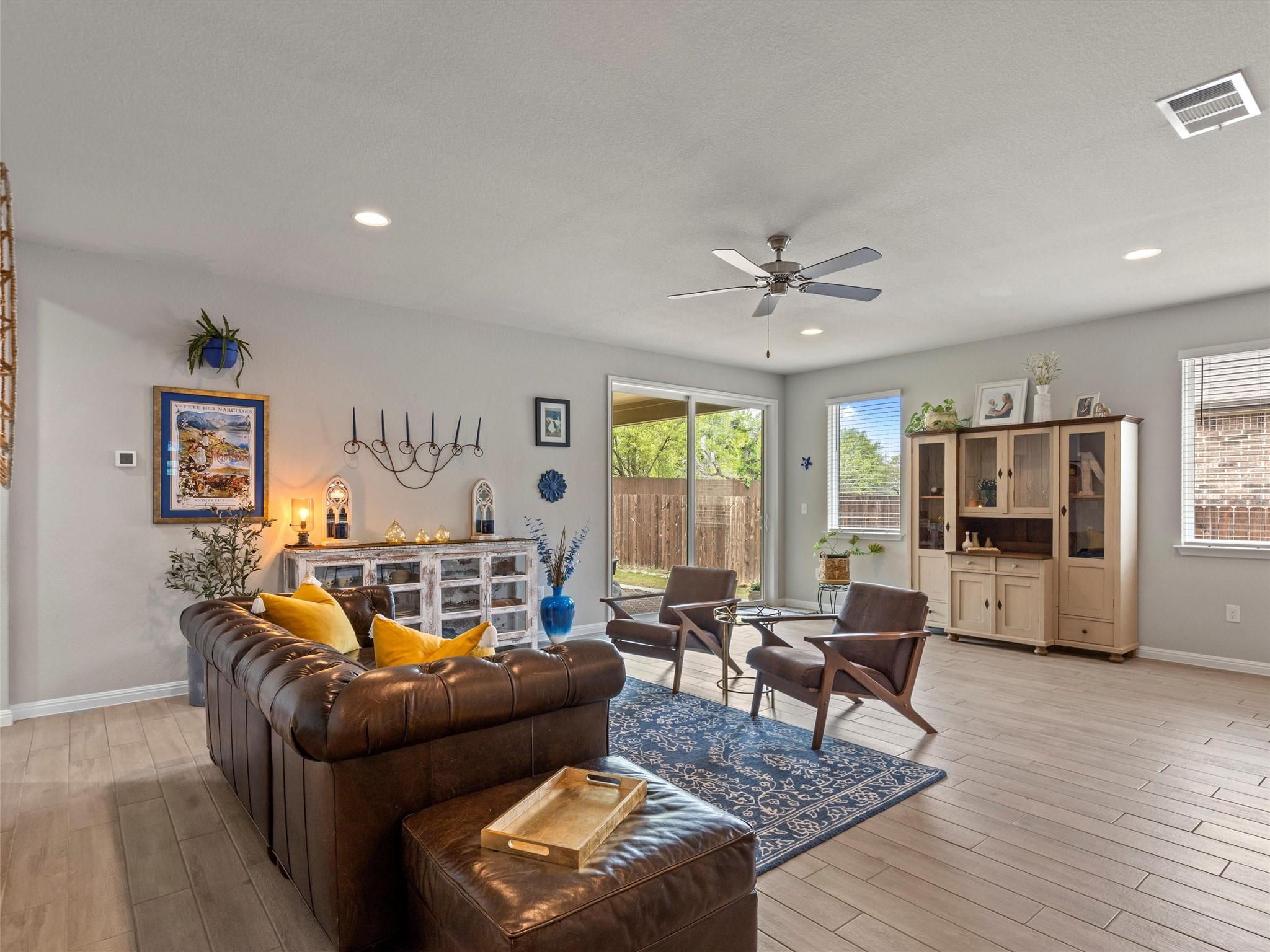 4104 Porter Farm Rd, Georgetown, TX 78628