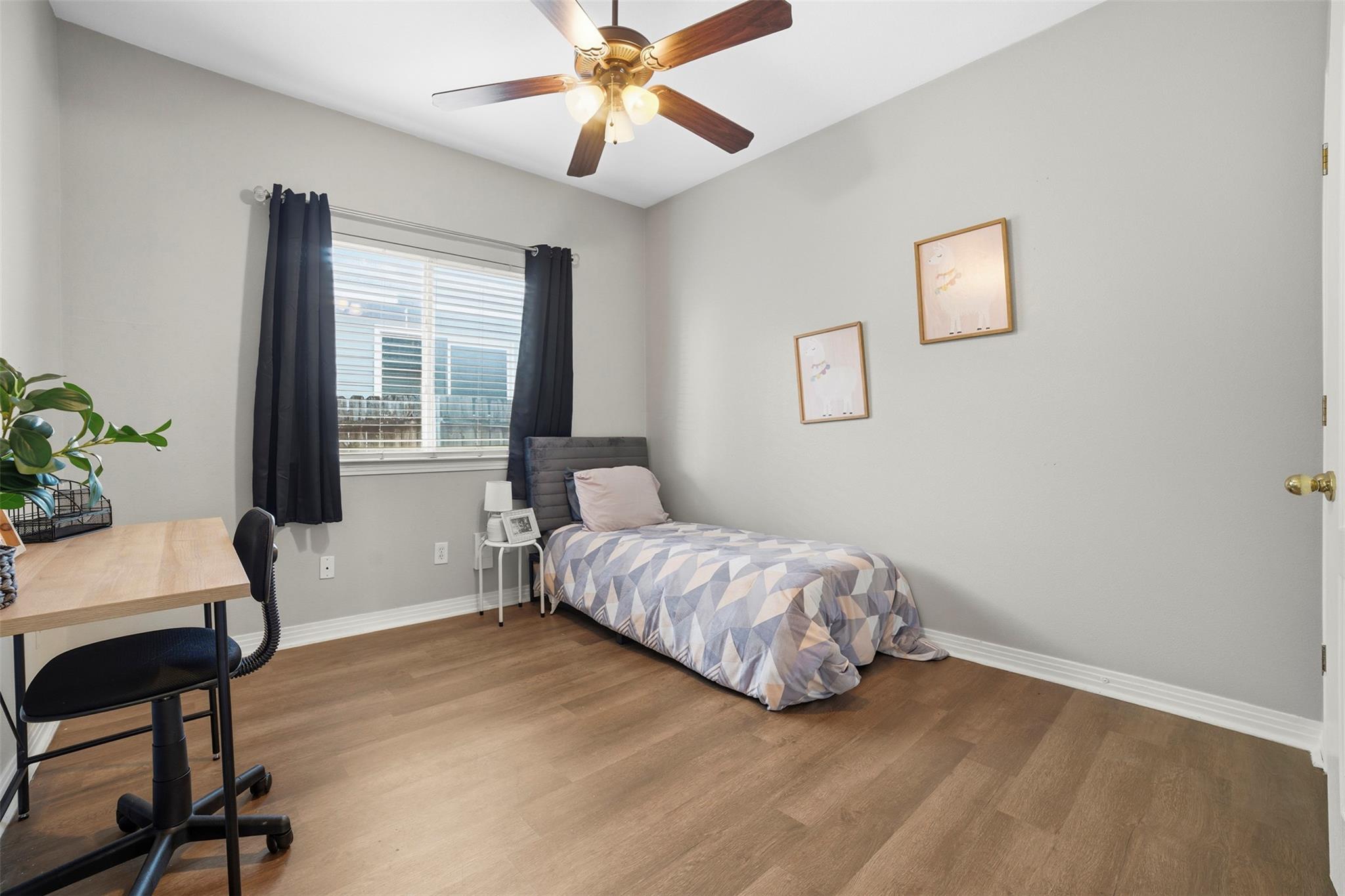 409 E Austin Ave, Round Rock, TX 78664