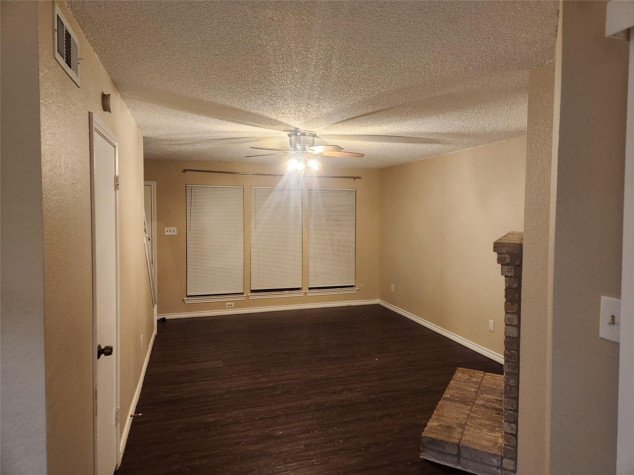 2612 Alcott #B Ln # B, Austin, TX 78748