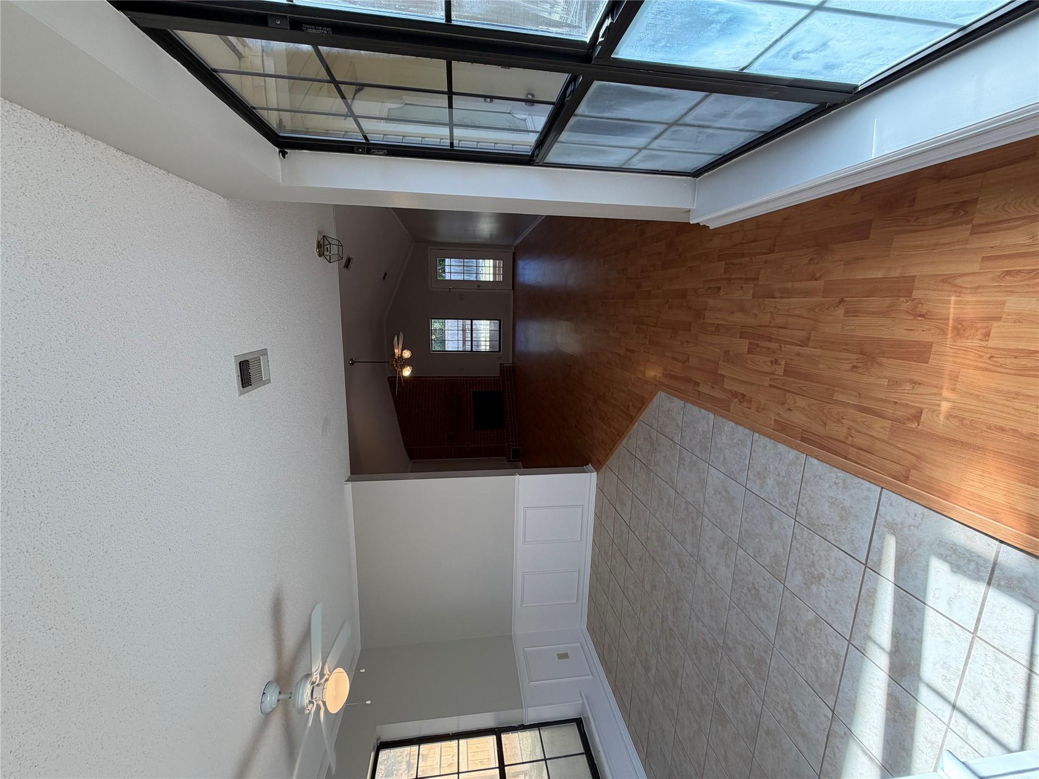 718 Brazos St, Rockdale, TX 76567