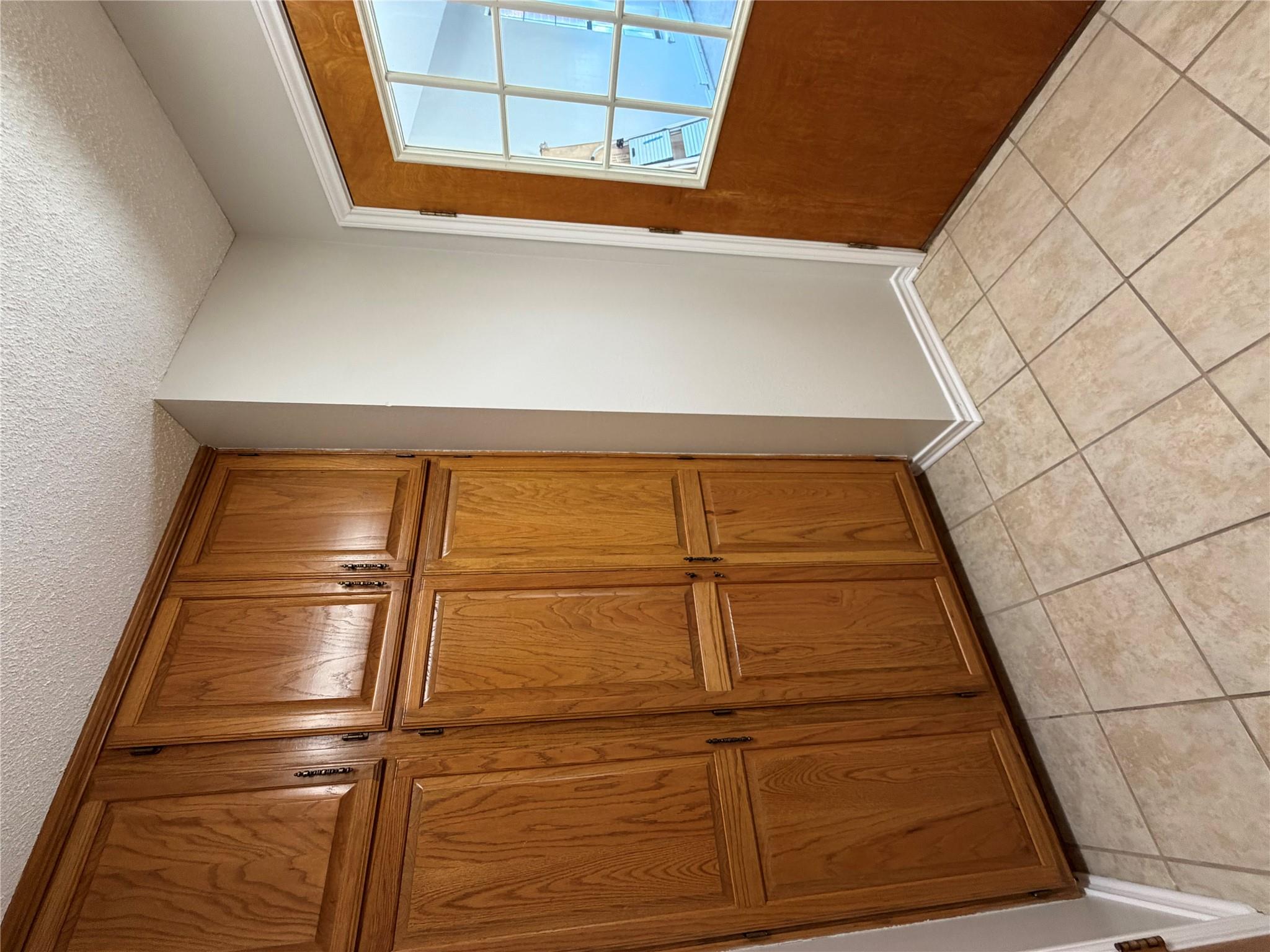 718 Brazos St, Rockdale, TX 76567