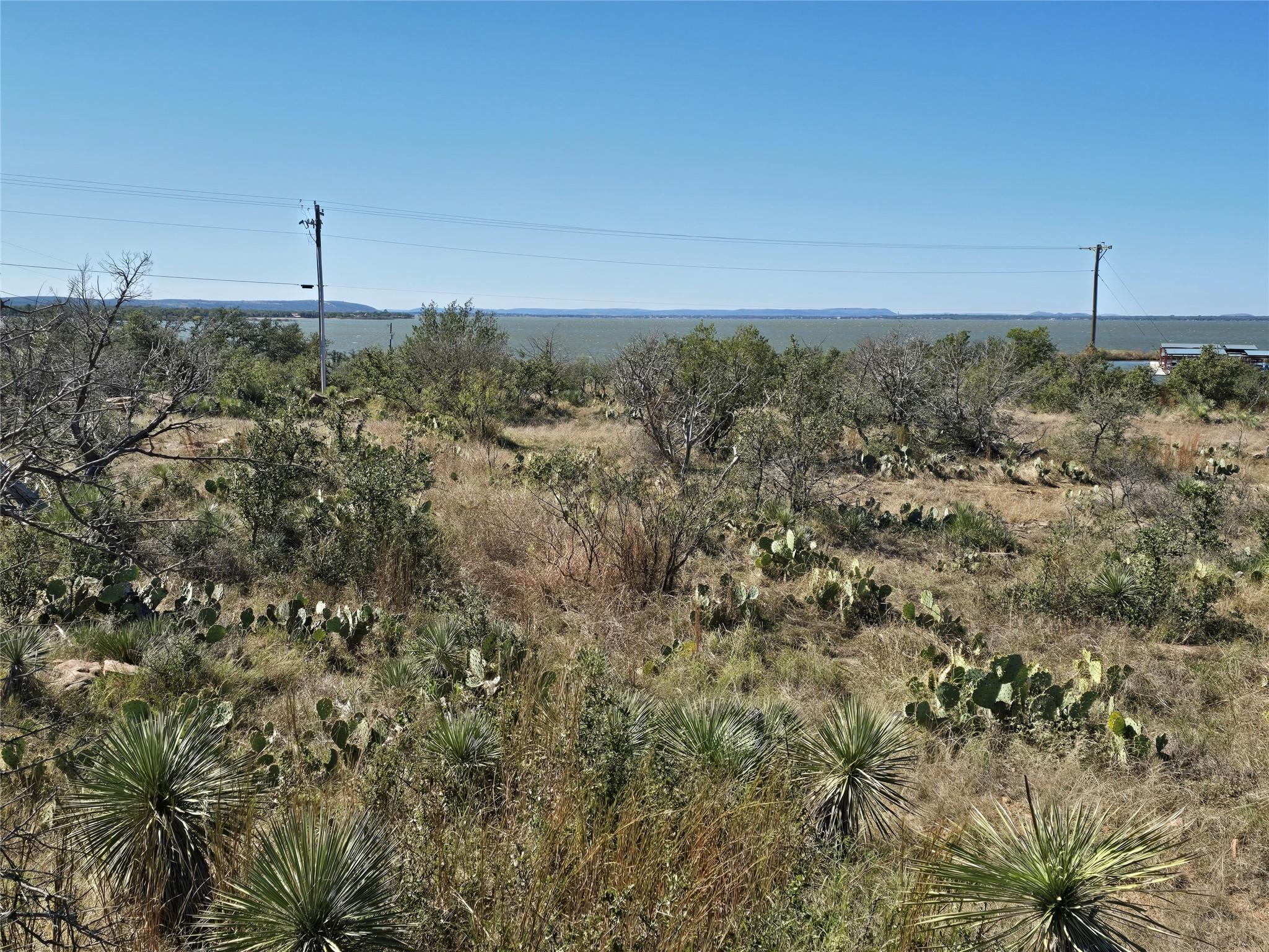 69 Peninsula Dr, Burnet, TX 78611