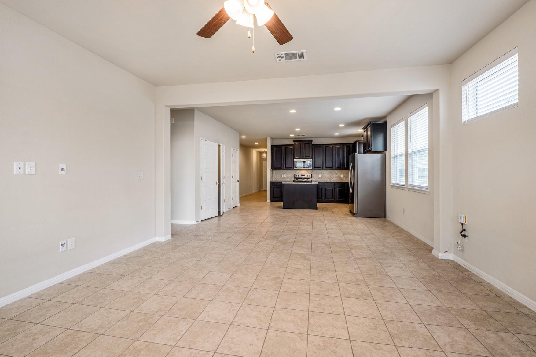 244 E Broade St, Leander, TX 78641