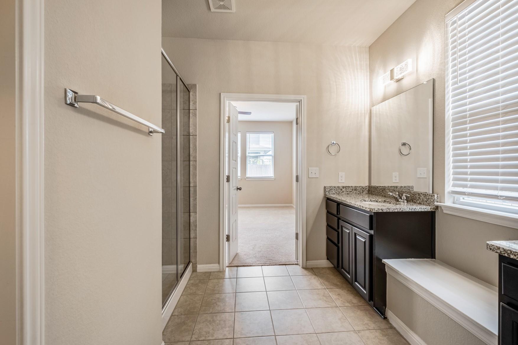 244 E Broade St, Leander, TX 78641