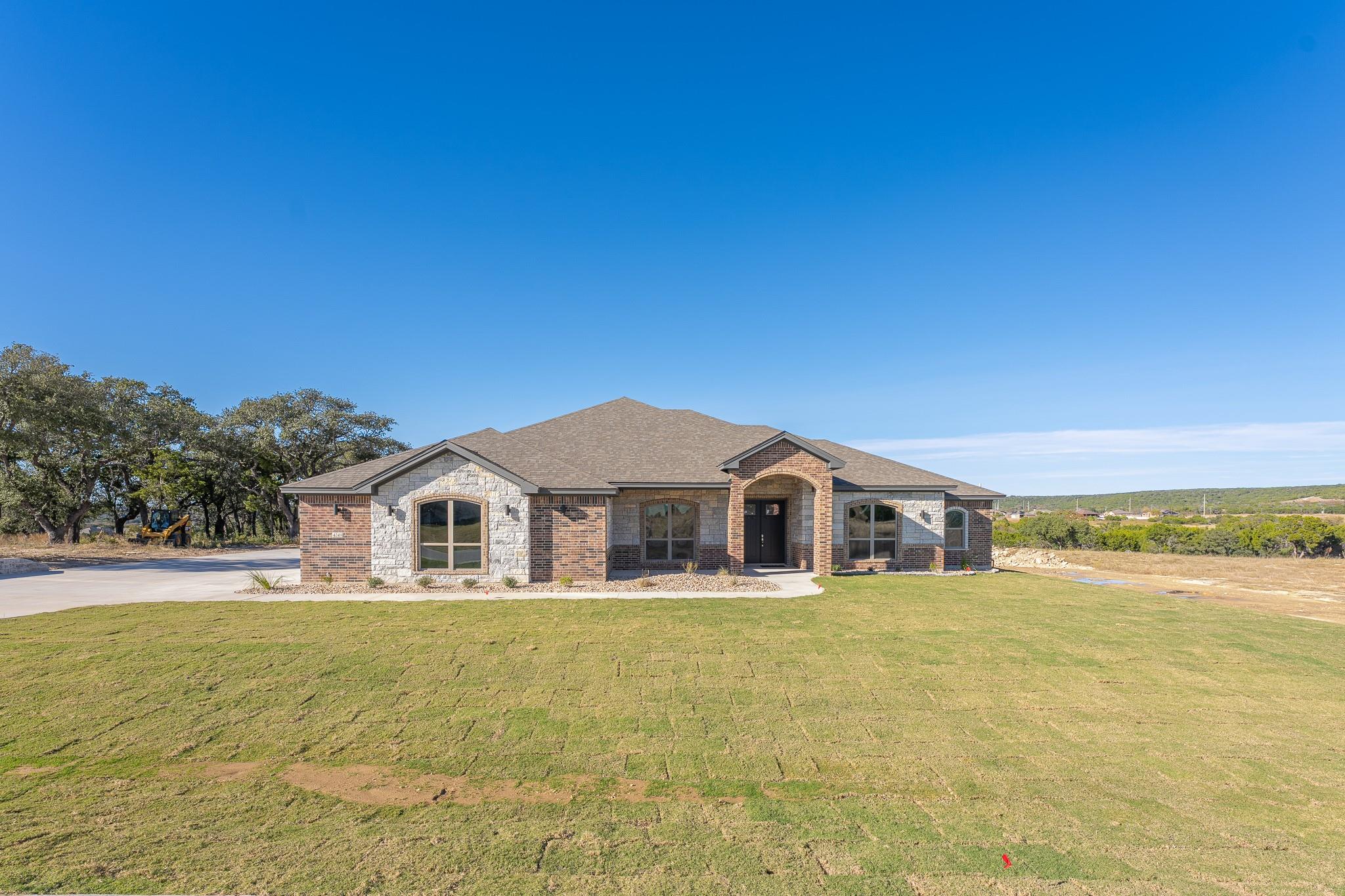 4249 Cold Springs Rd, Kempner, TX 76539