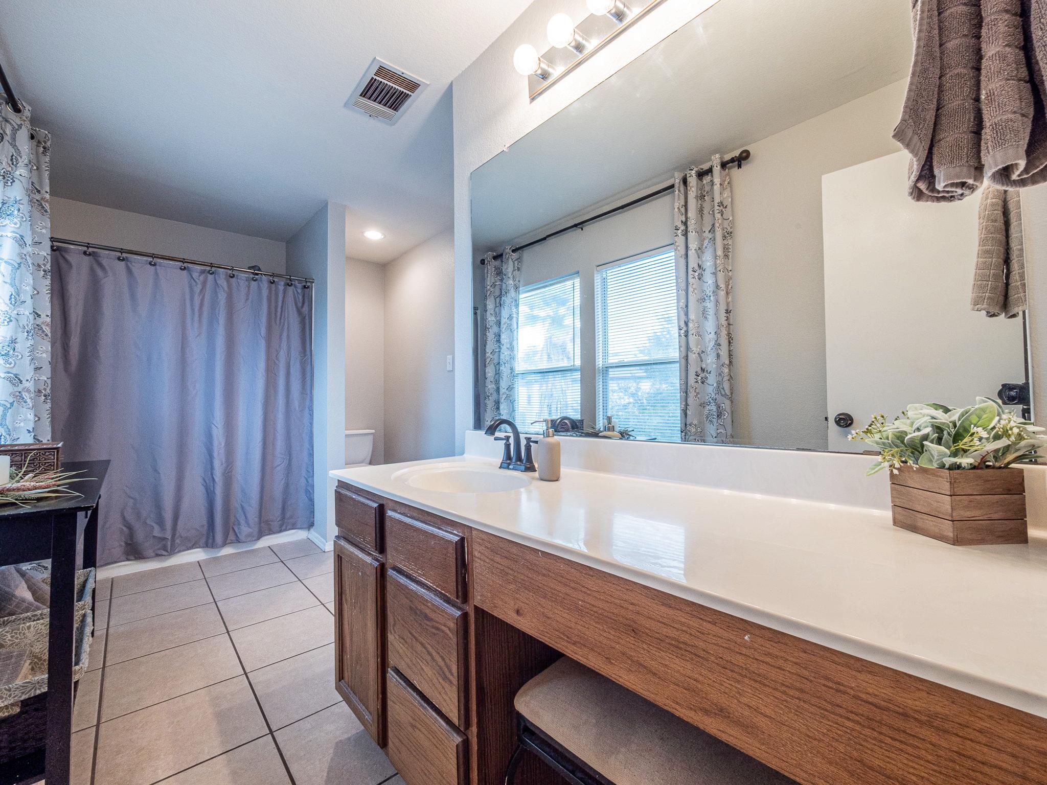 1111 Terrier Cv, Round Rock, TX 78664