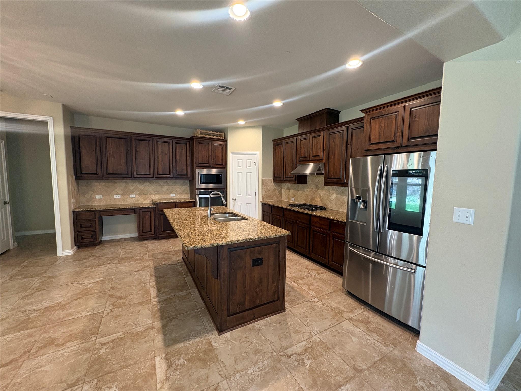 410 Catalina Ln, Austin, TX 78737