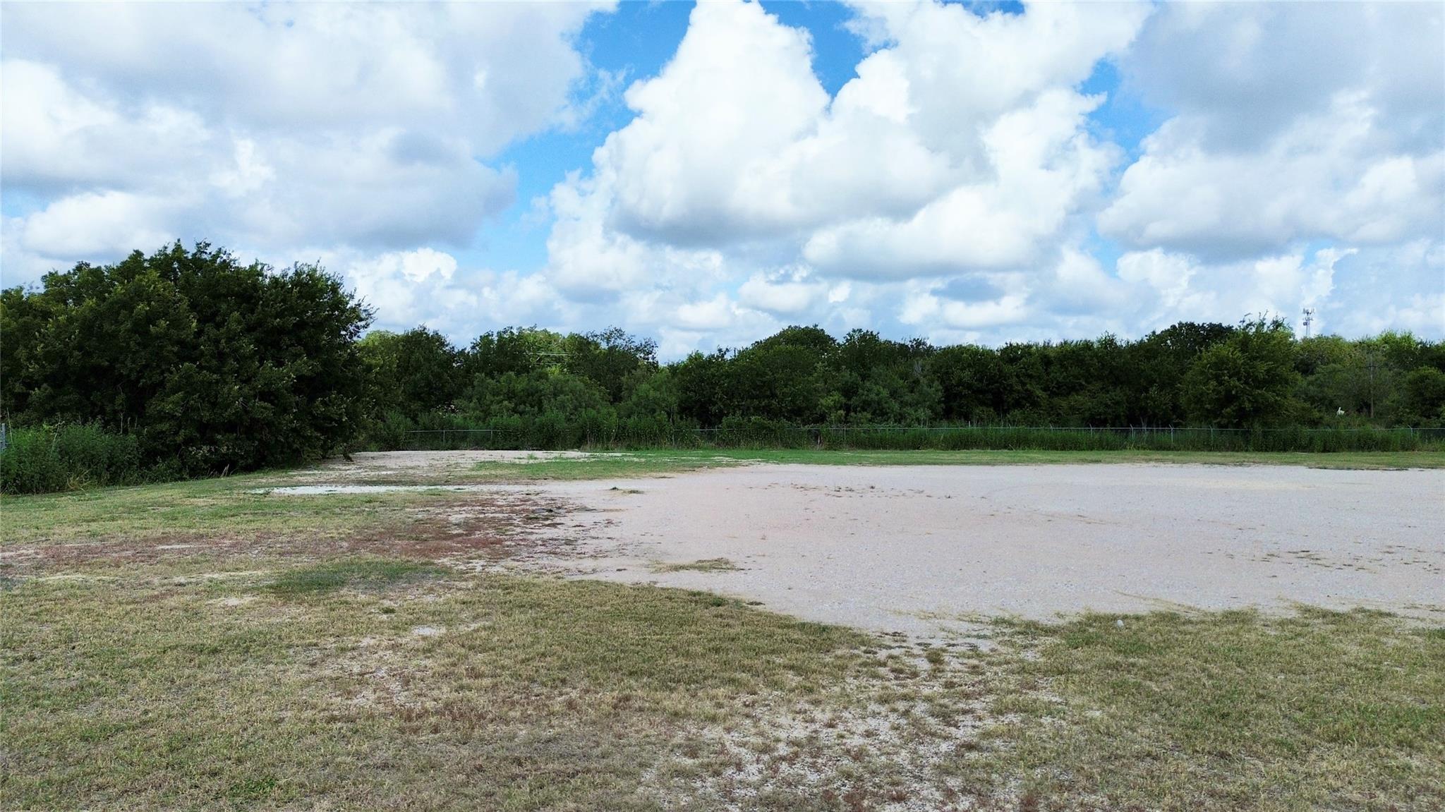 TBD Titus Tracts 4-7 S Titus St, Giddings, TX 78942