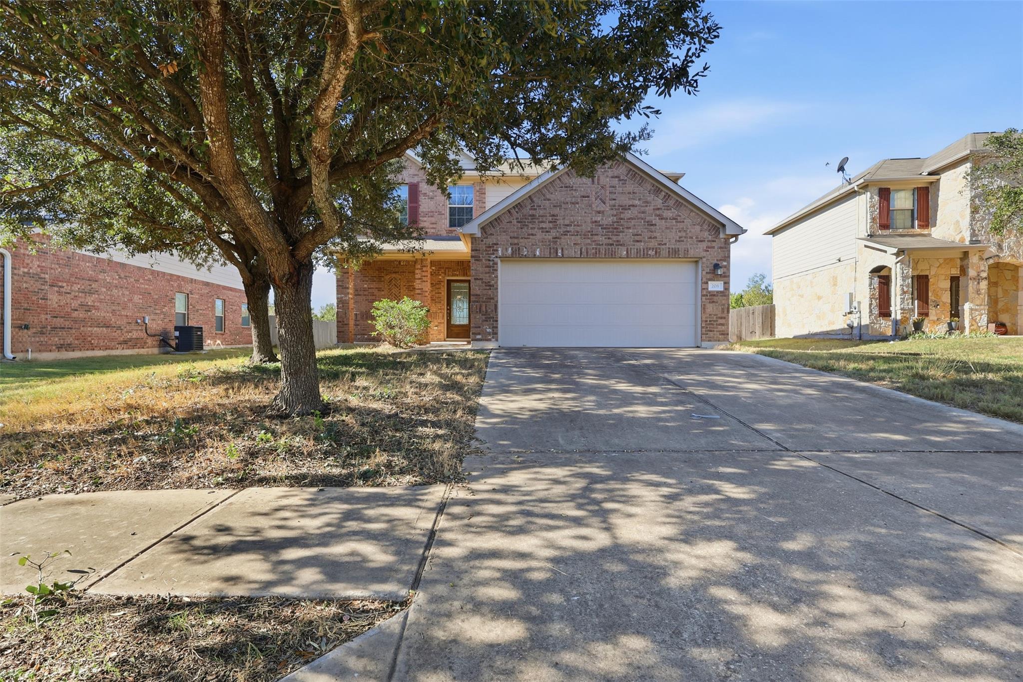 208 Falcon Ln, Leander, TX 78641