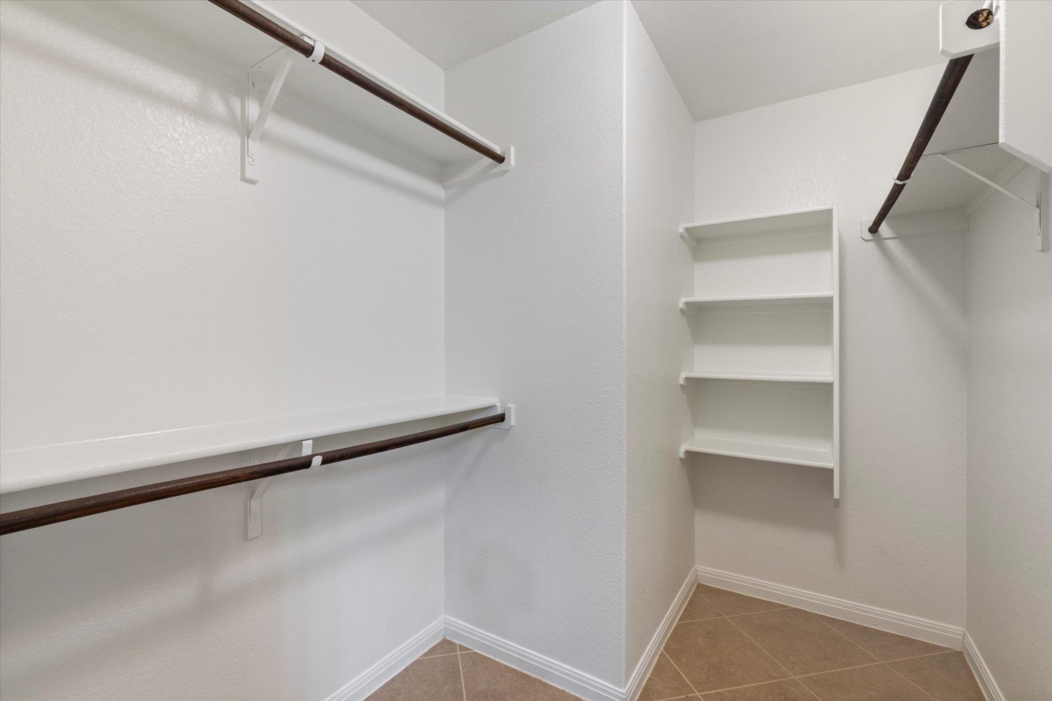 510 Holiday Creek Ln, Georgetown, TX 78633