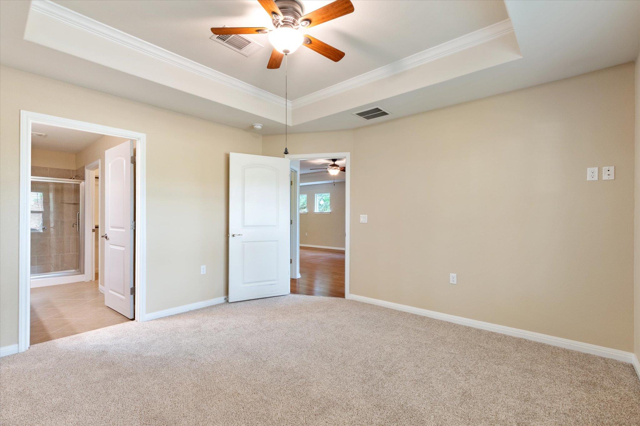 510 Holiday Creek Ln, Georgetown, TX 78633