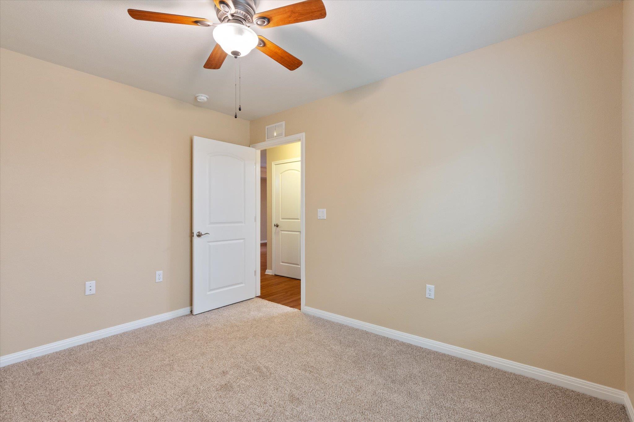 510 Holiday Creek Ln, Georgetown, TX 78633