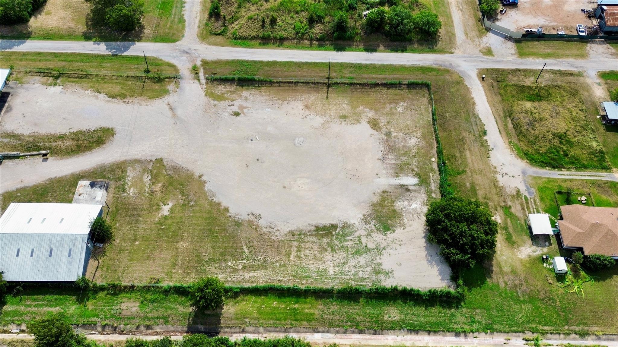 TBD S Titus St, Giddings, TX 78942